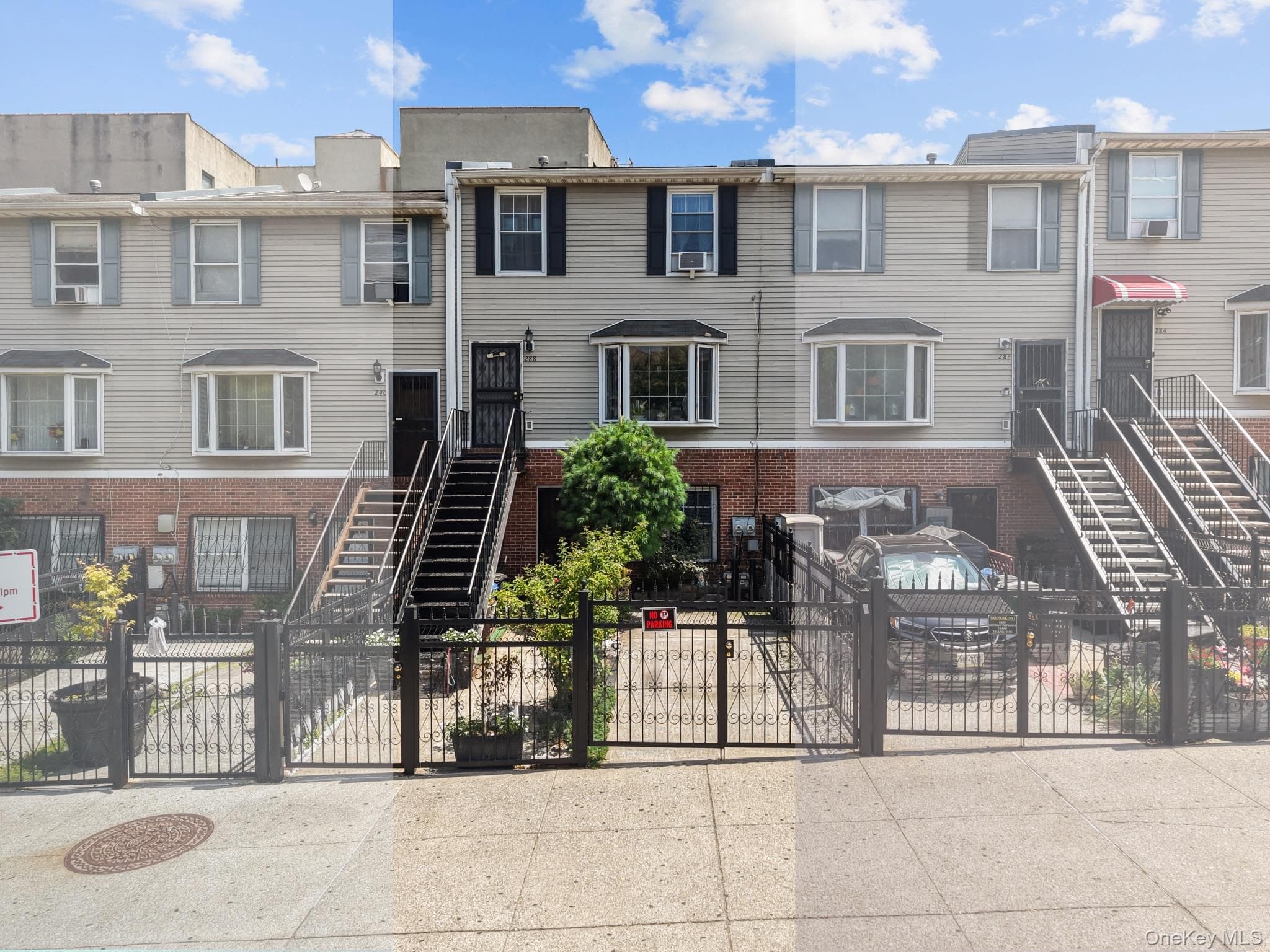 288 Cypress Avenue photo 1