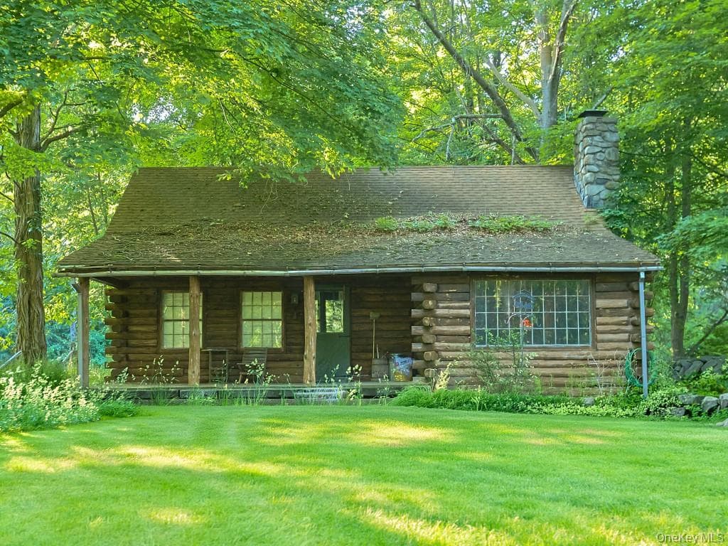 95 Angola Road photo 1