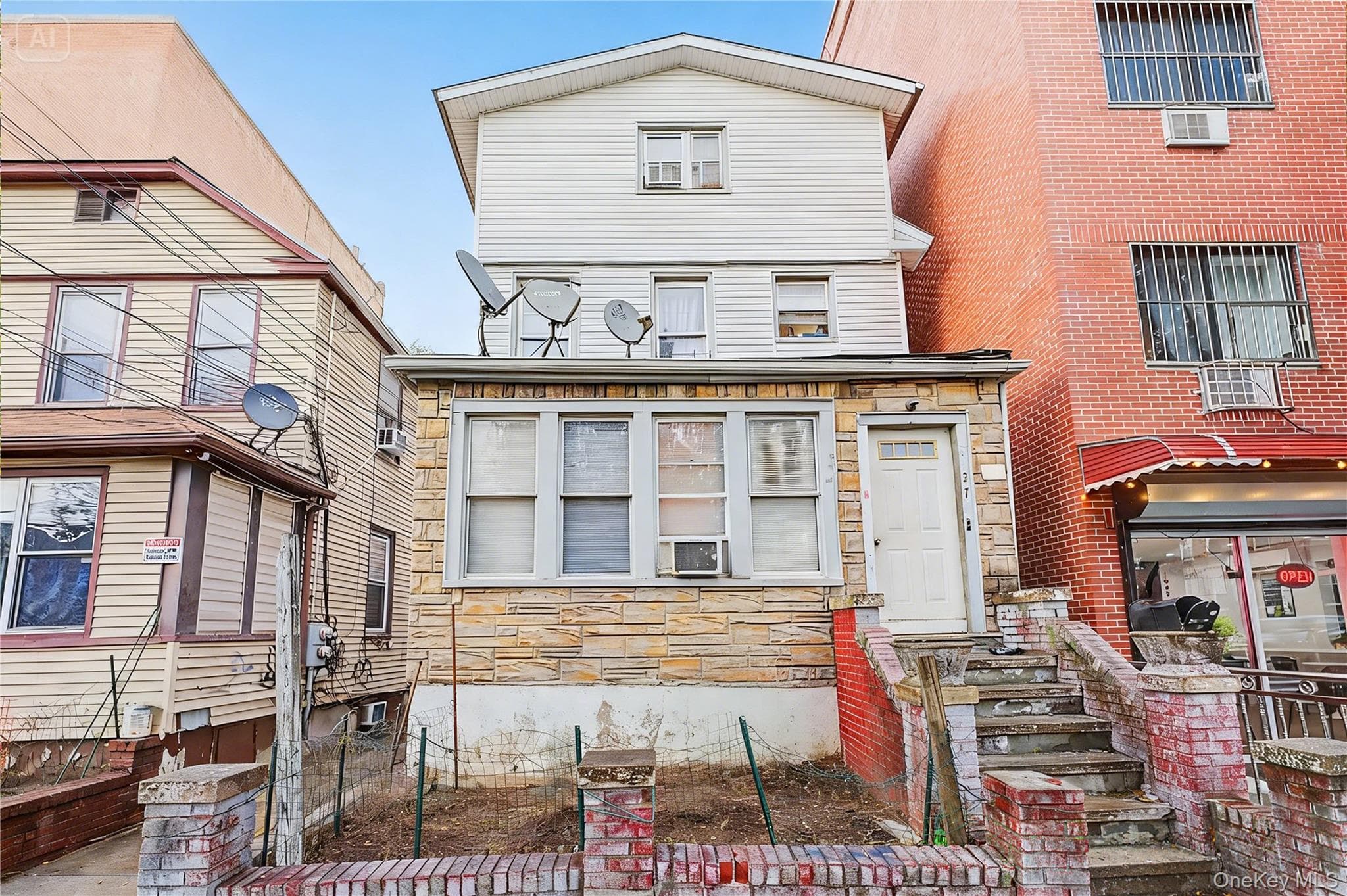 3727 111th Street thumbnail 2