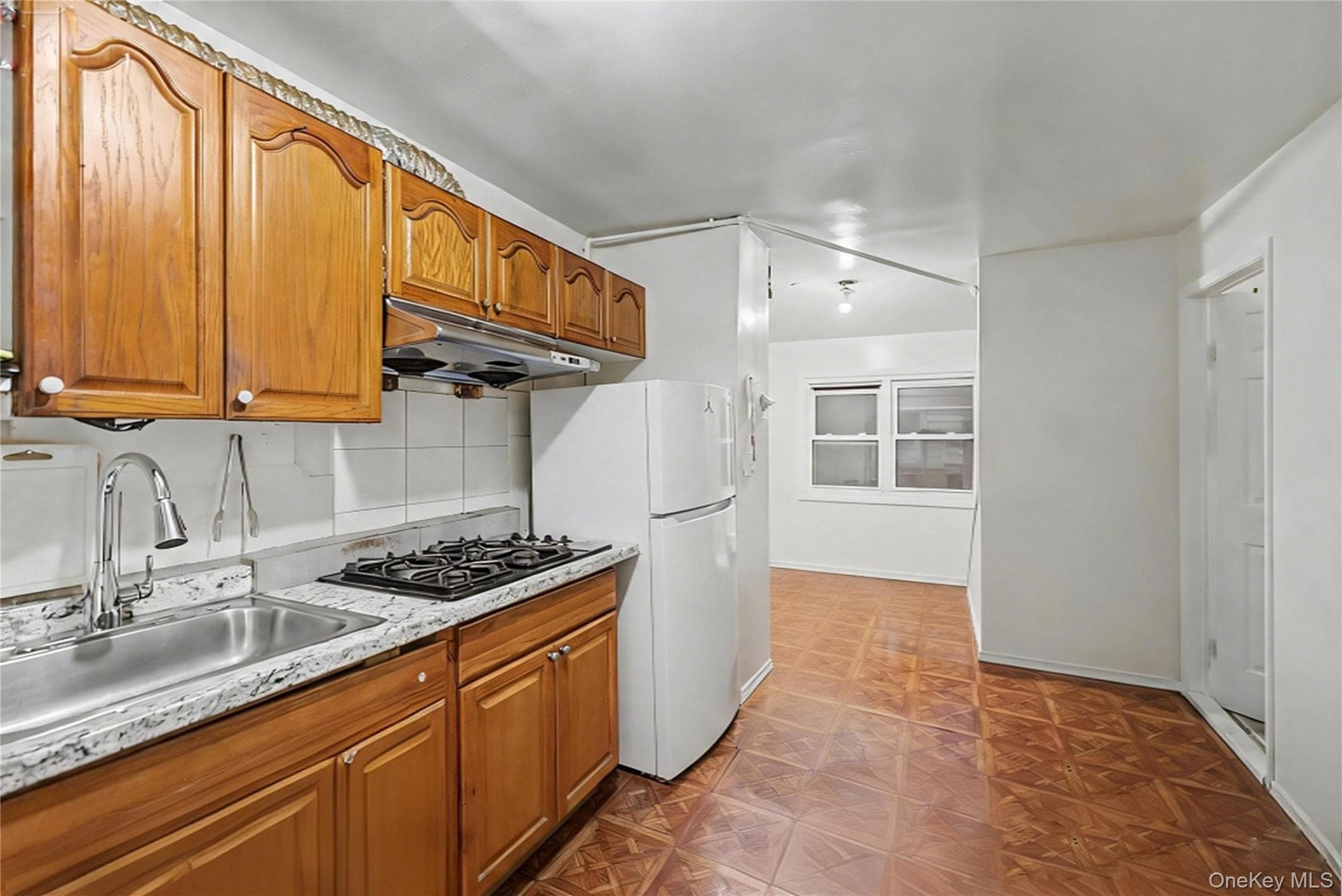 3727 111th Street thumbnail 11