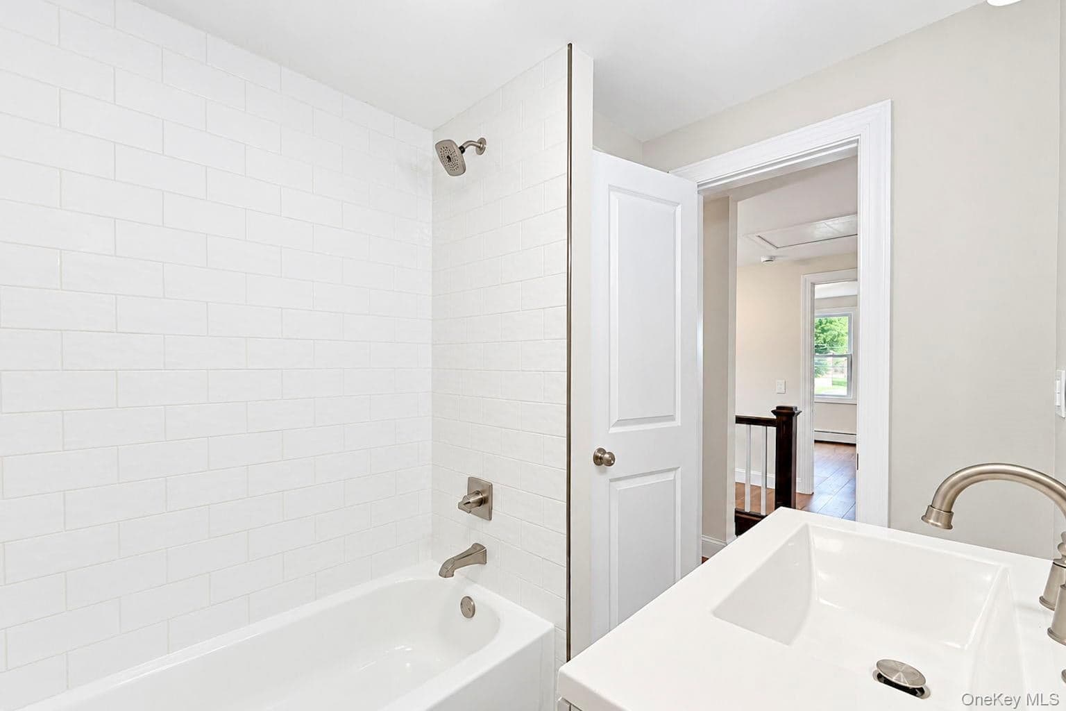 8 Burchell Boulevard thumbnail 39