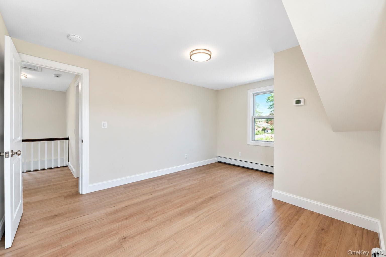8 Burchell Boulevard thumbnail 34
