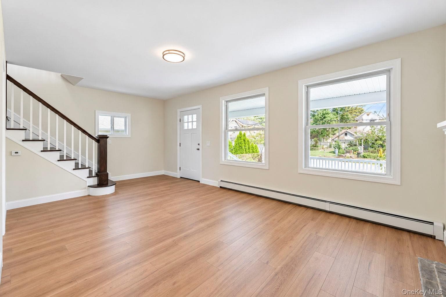 8 Burchell Boulevard thumbnail 16