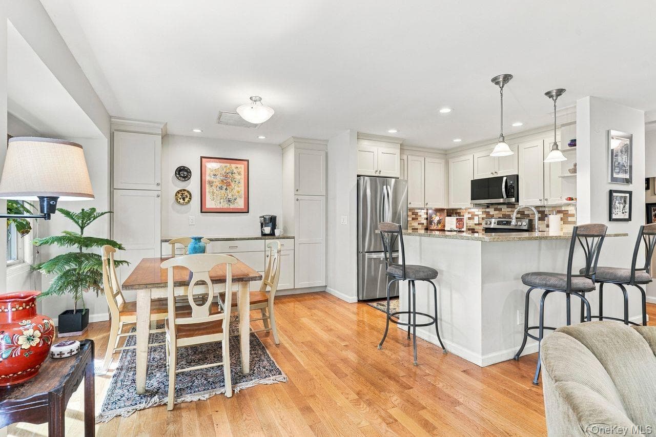 45 Jefferson Oval Unit: G thumbnail 3