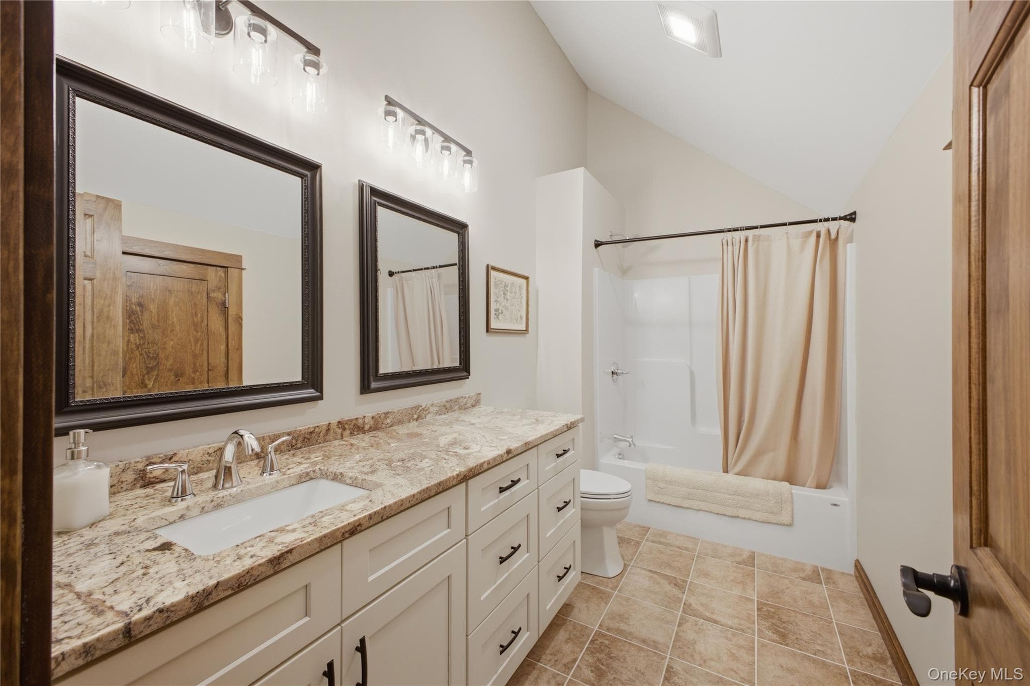 1179 Lake Avenue thumbnail 23