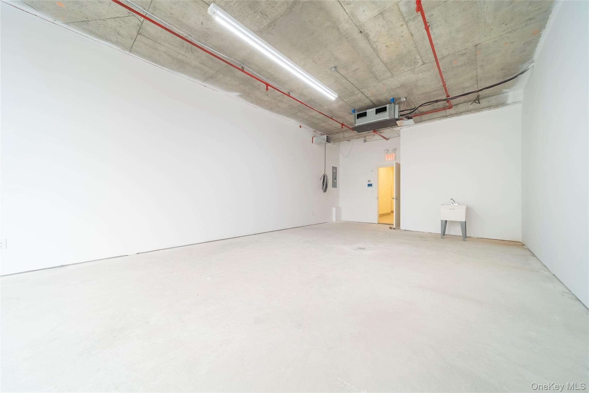 124-28 Queens Boulevard Unit: 3A thumbnail 3
