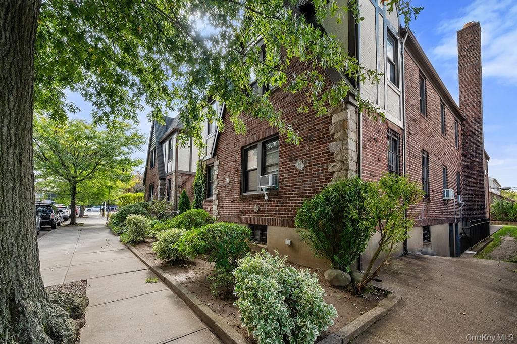 43-24 208th Street thumbnail 13