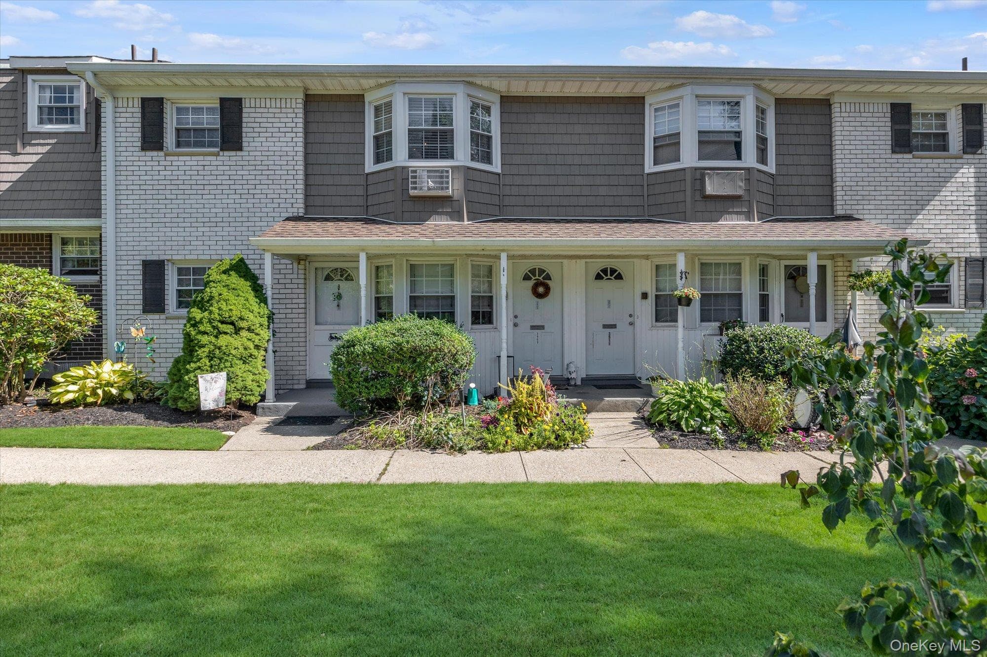 3909 Wilshire Lane Unit: 3909 thumbnail 2