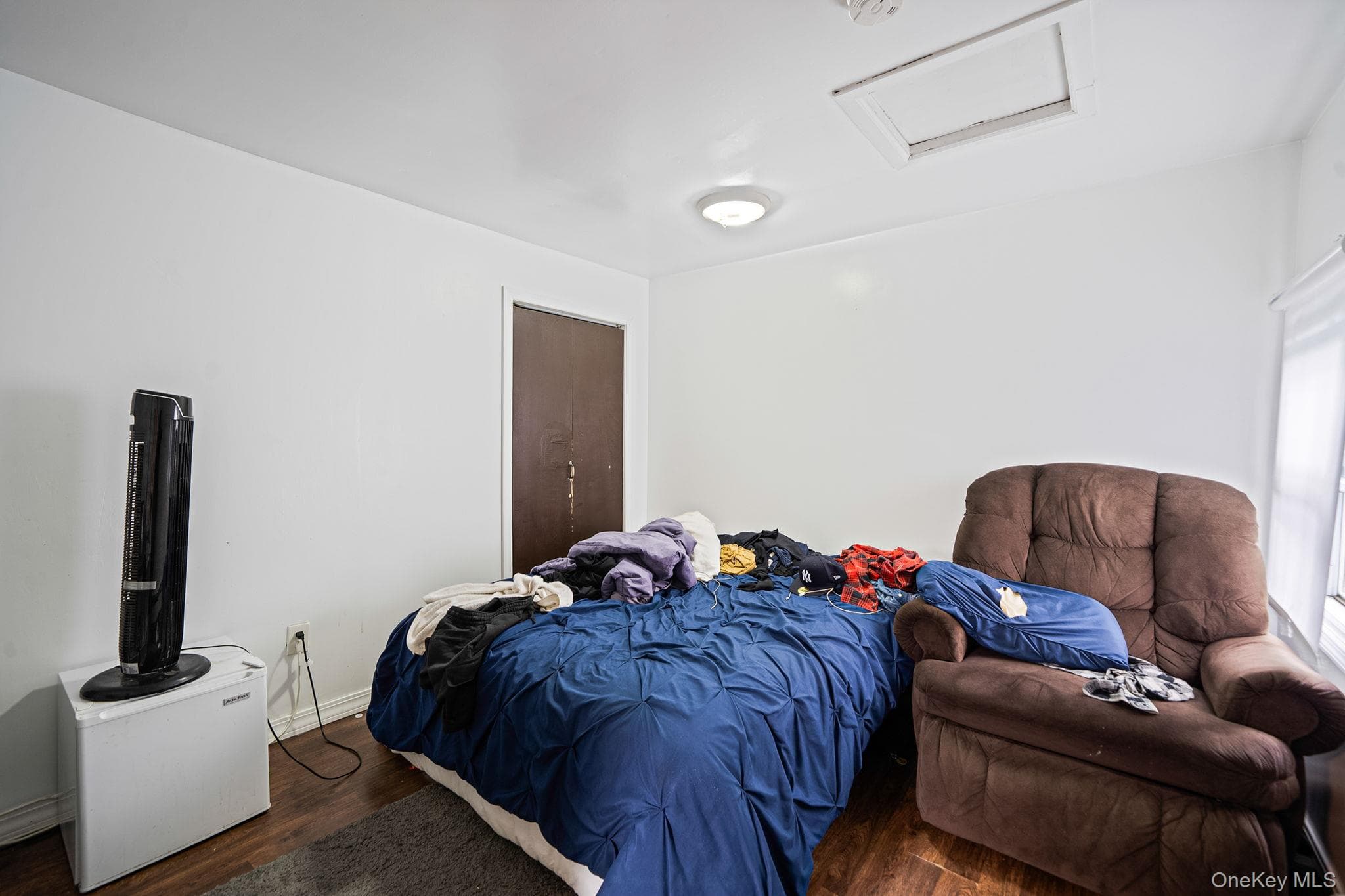 17 Maple Street thumbnail 11