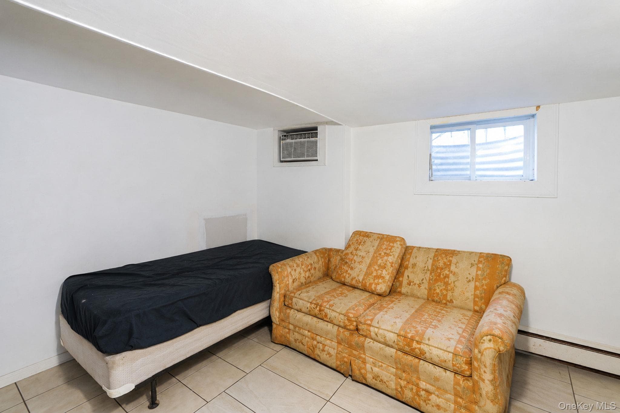 17 Maple Street thumbnail 19