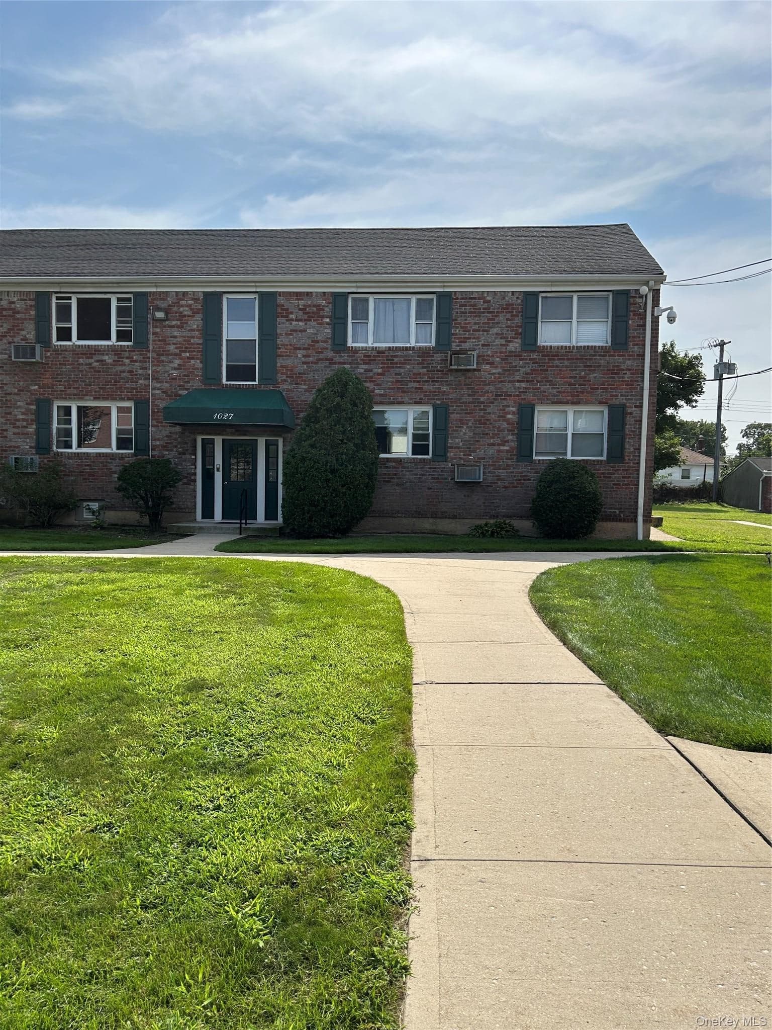 1027 Fenwood Drive Unit: #3, Valley Stream
