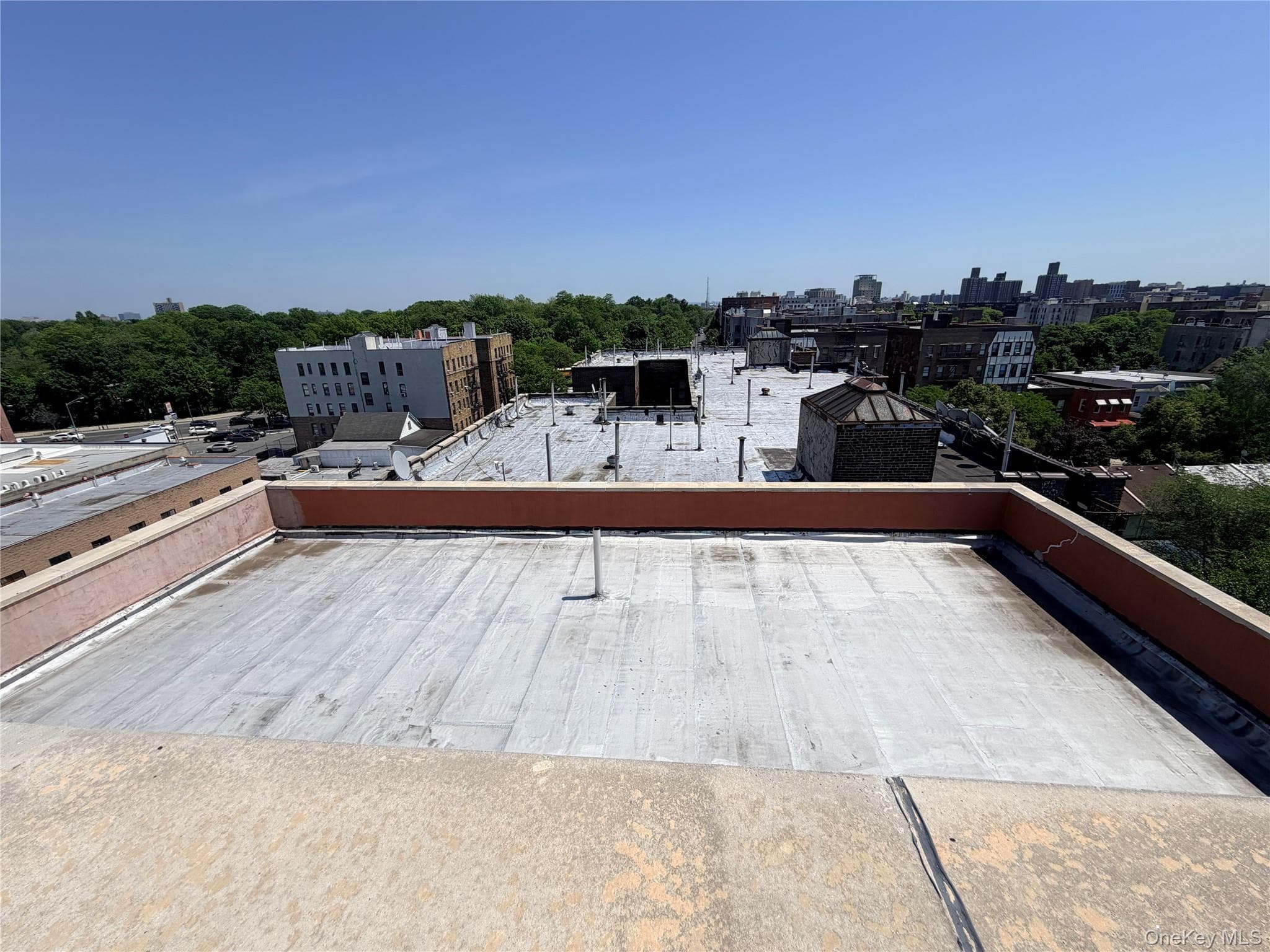 772 E 182nd Street ST thumbnail 12