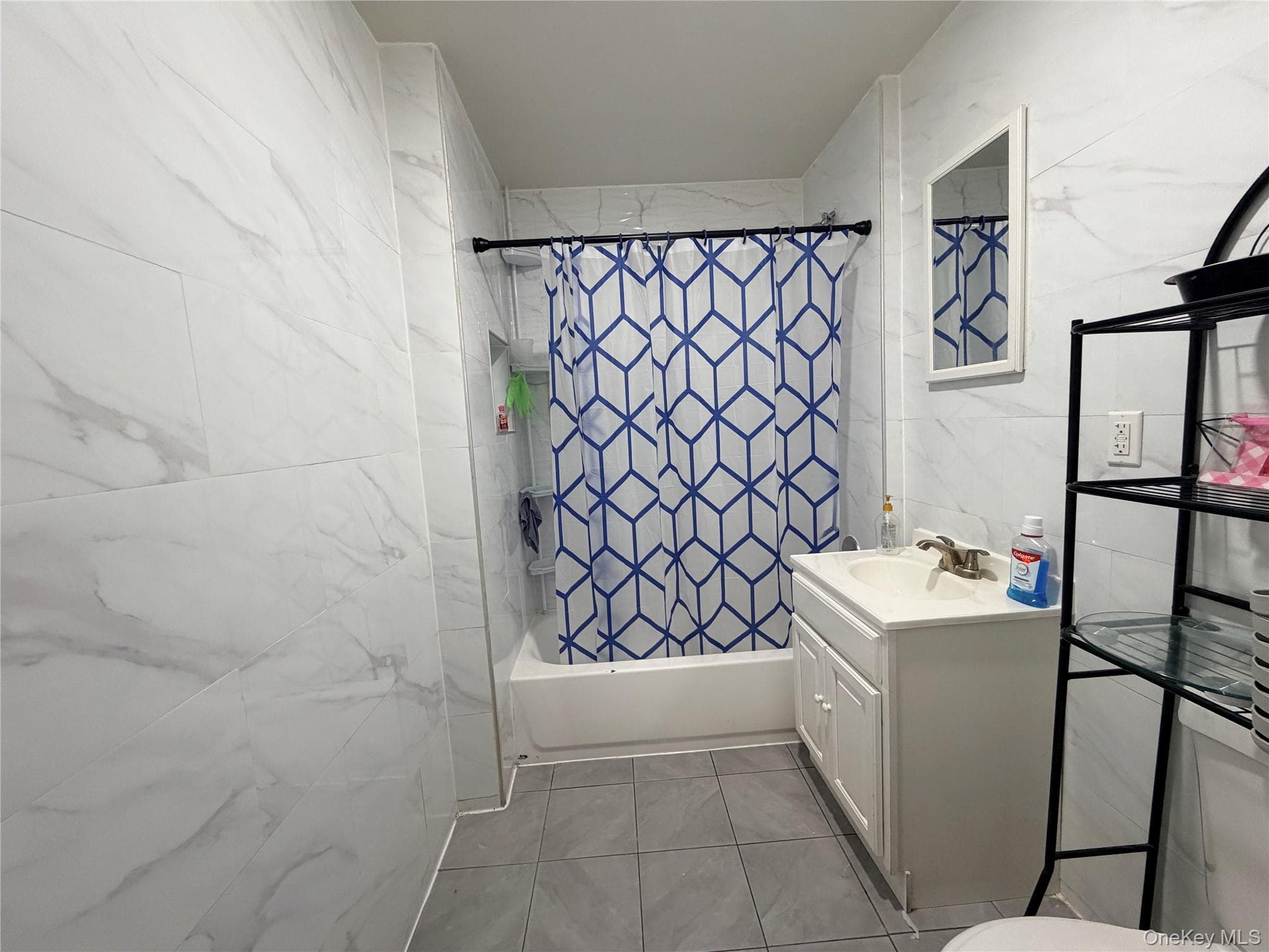 772 E 182nd Street ST thumbnail 3