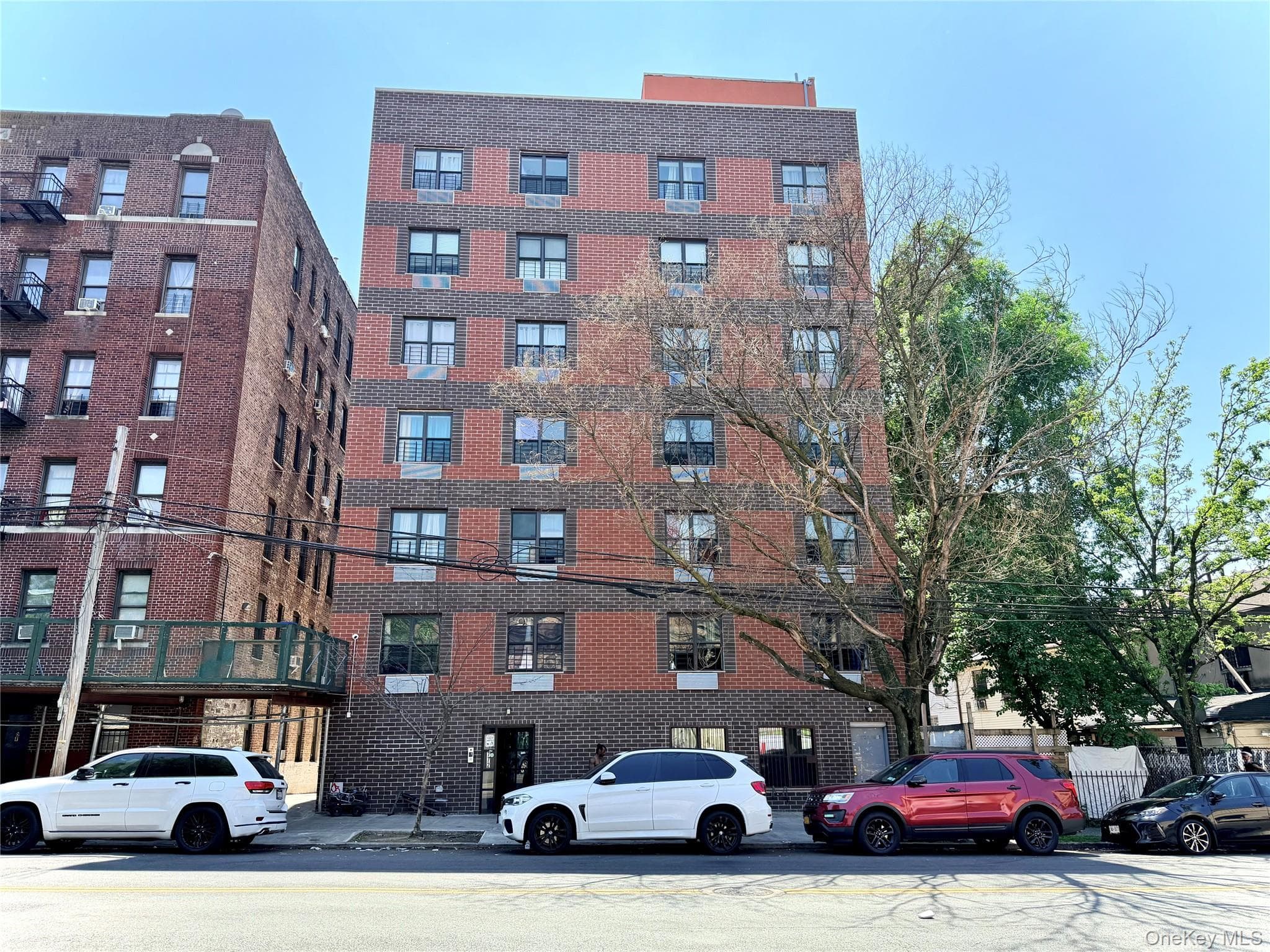 772 E 182nd Street ST, Bronx