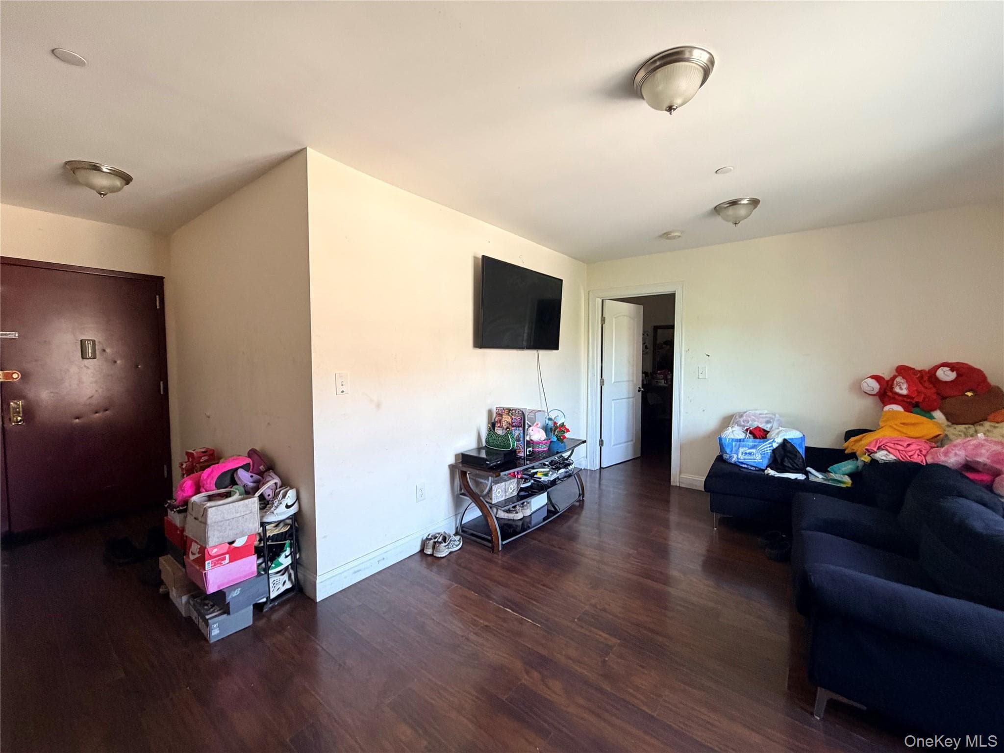 772 E 182nd Street ST thumbnail 6