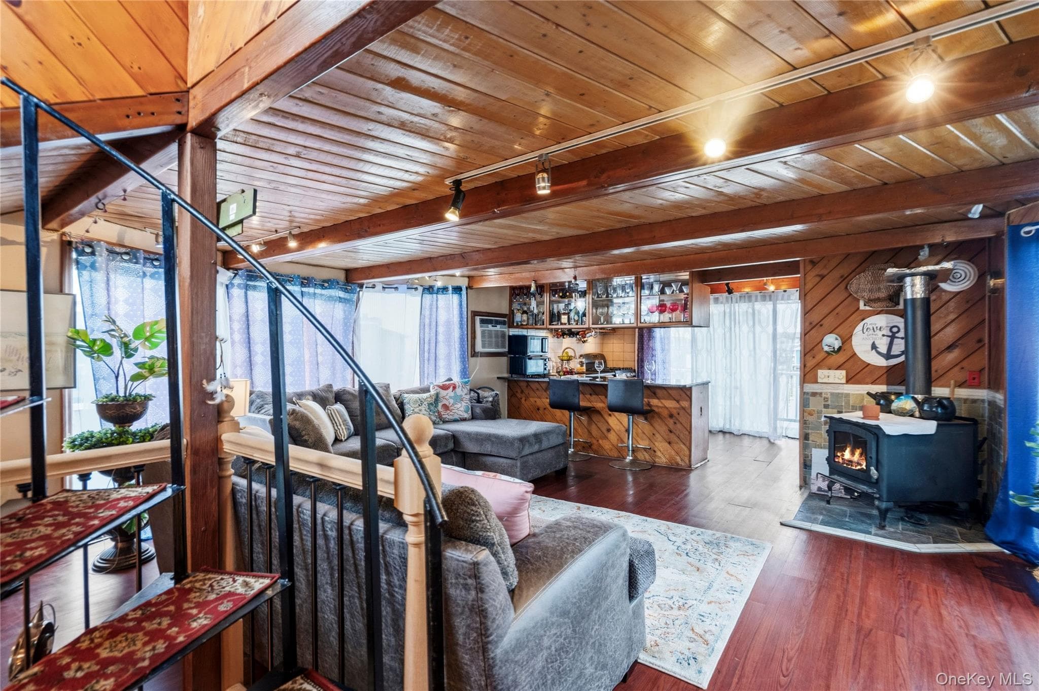 10 Matinecock Avenue Unit: Dock D thumbnail 15