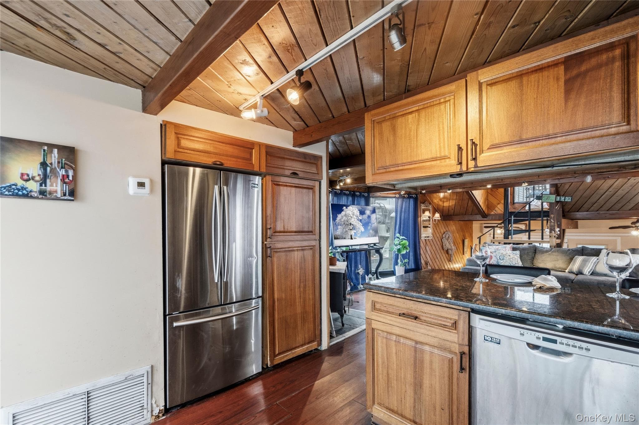 10 Matinecock Avenue Unit: Dock D thumbnail 24