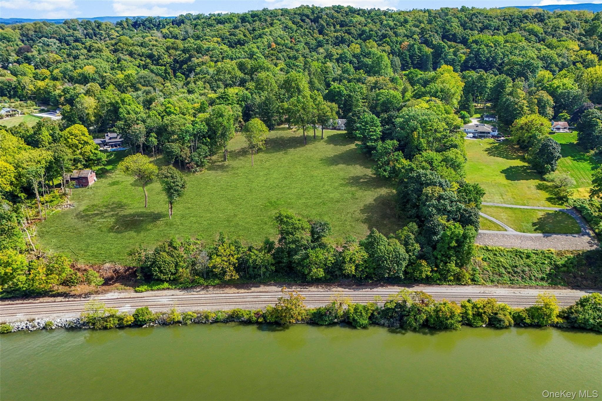 660 Wheeler Hill Road thumbnail 28