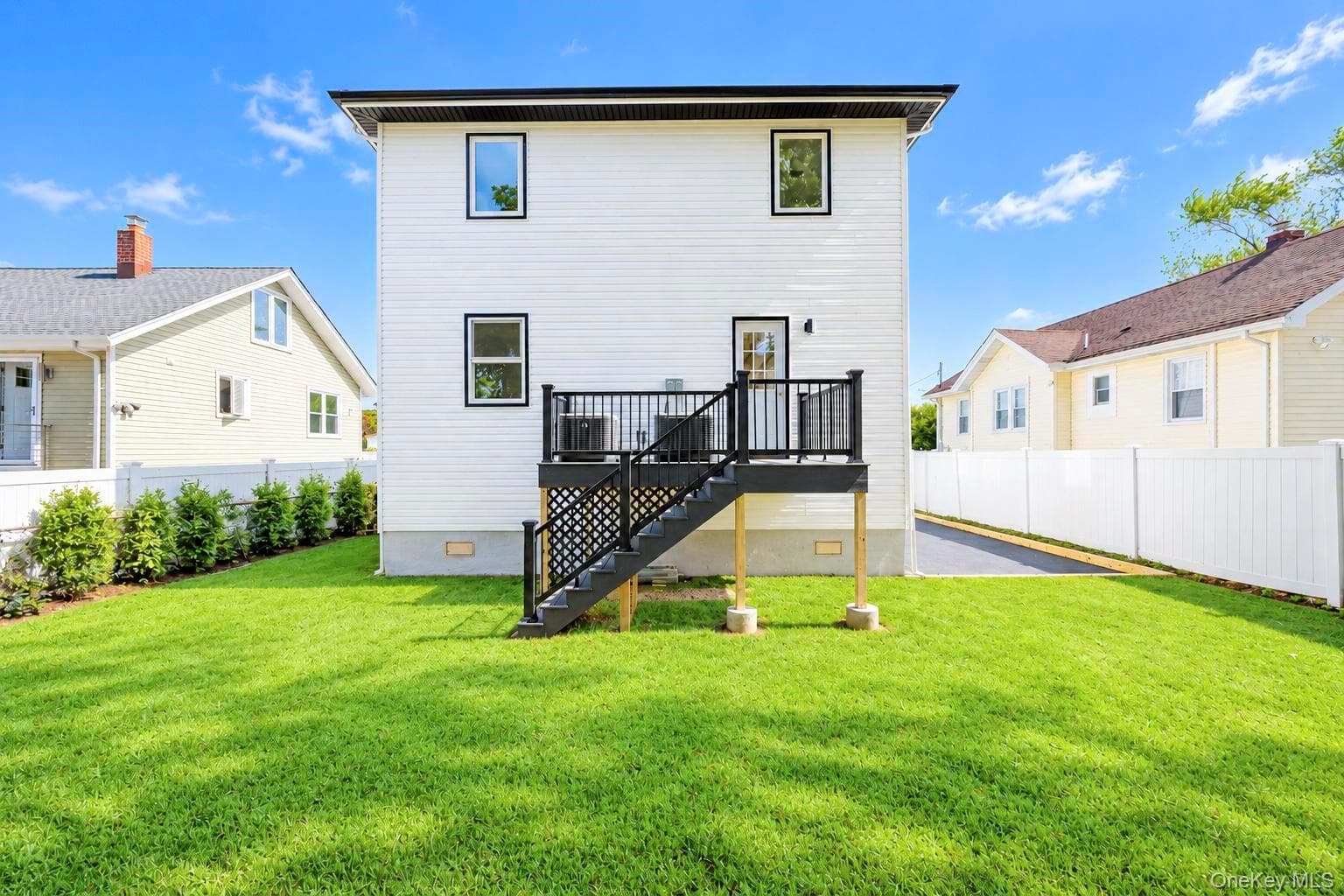 18 Sportsmans Avenue thumbnail 3