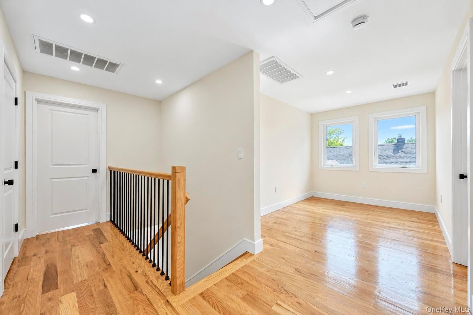 18 Sportsmans Avenue thumbnail 29