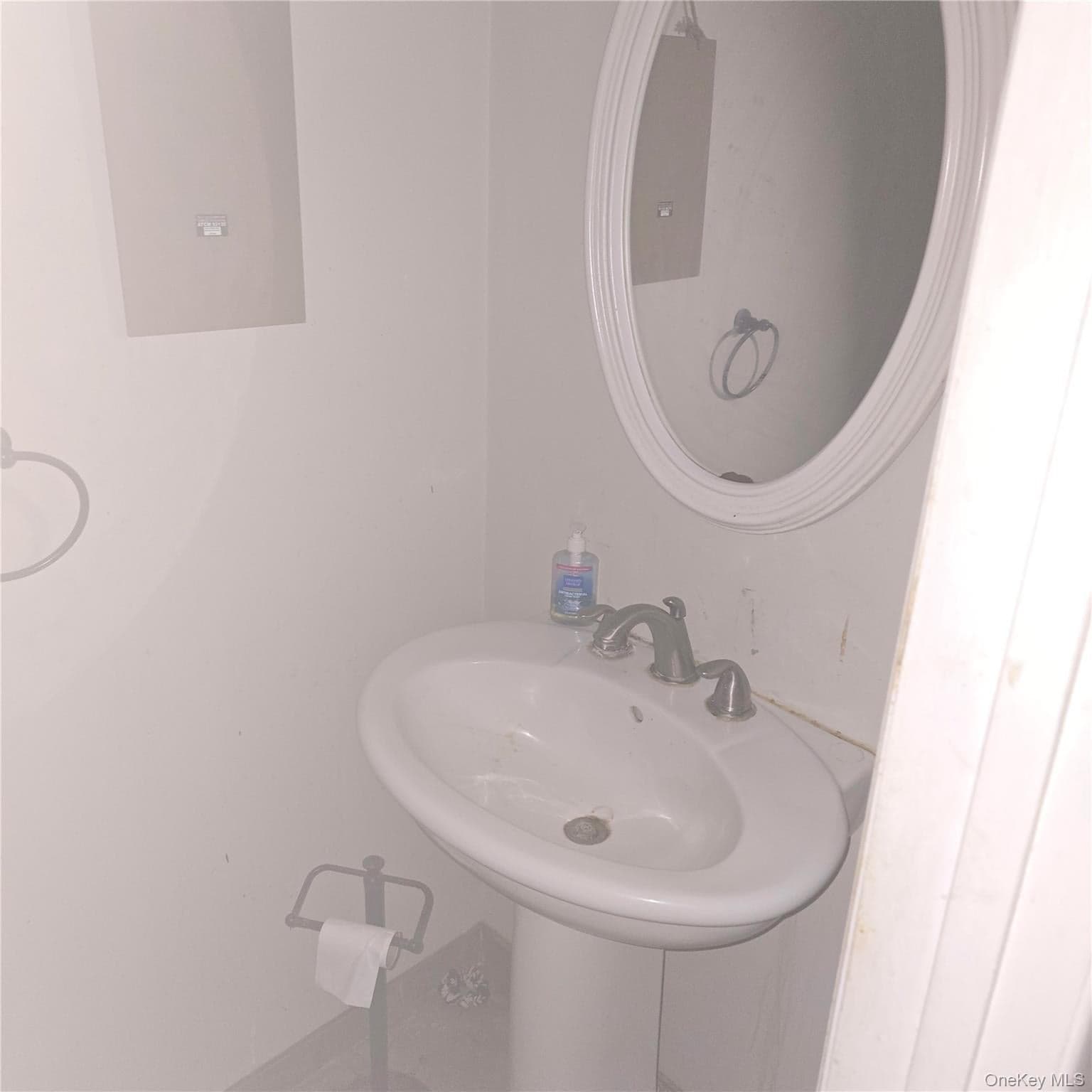 73 Lonergan Drive thumbnail 5