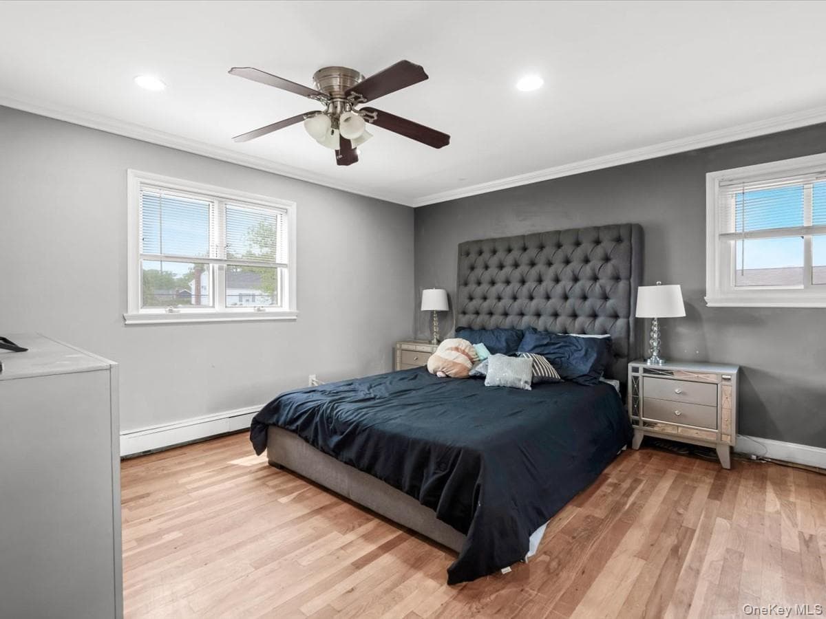 301 W 22nd Street thumbnail 12