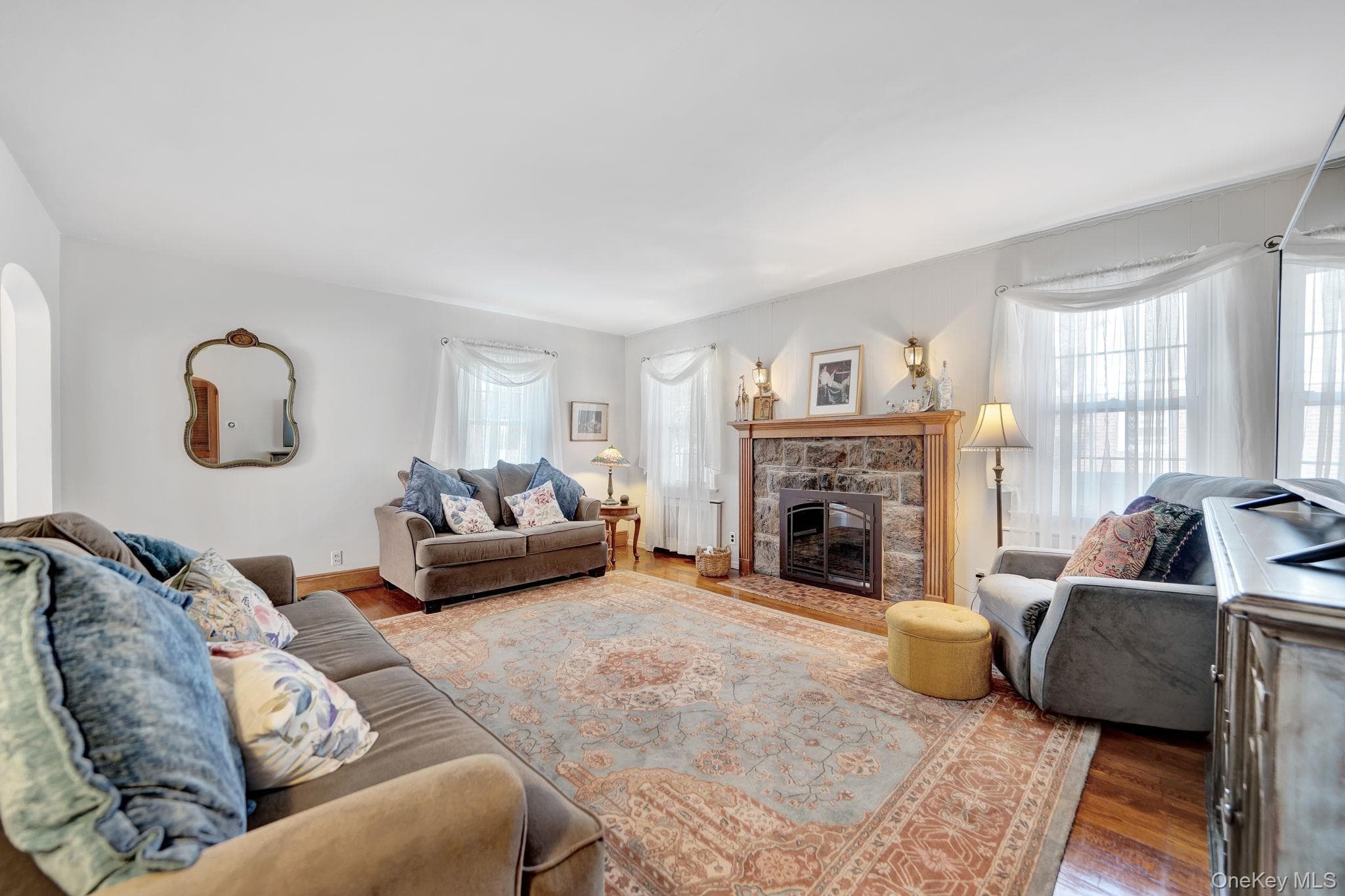 1843 Beech Street thumbnail 11