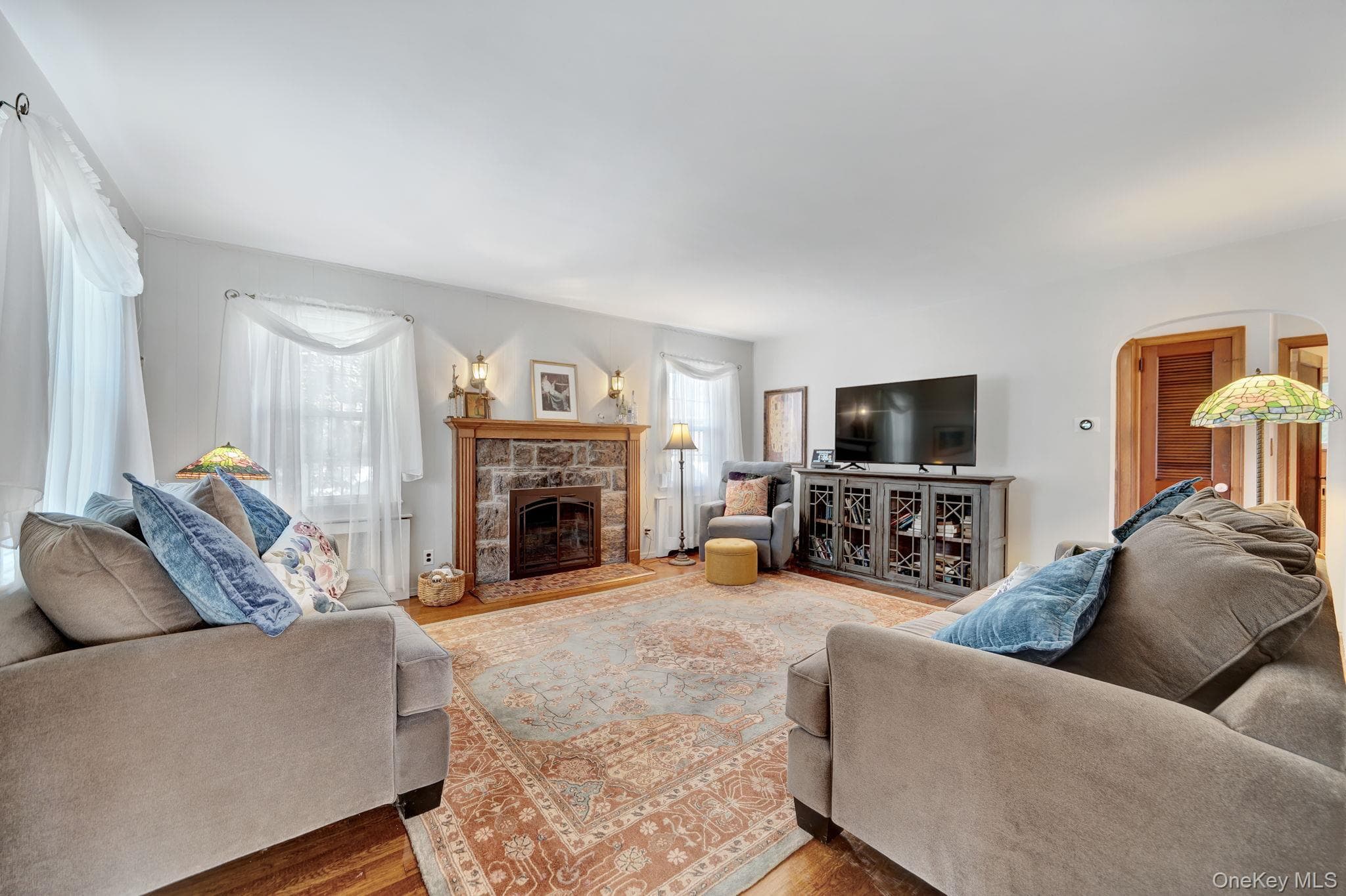 1843 Beech Street thumbnail 10