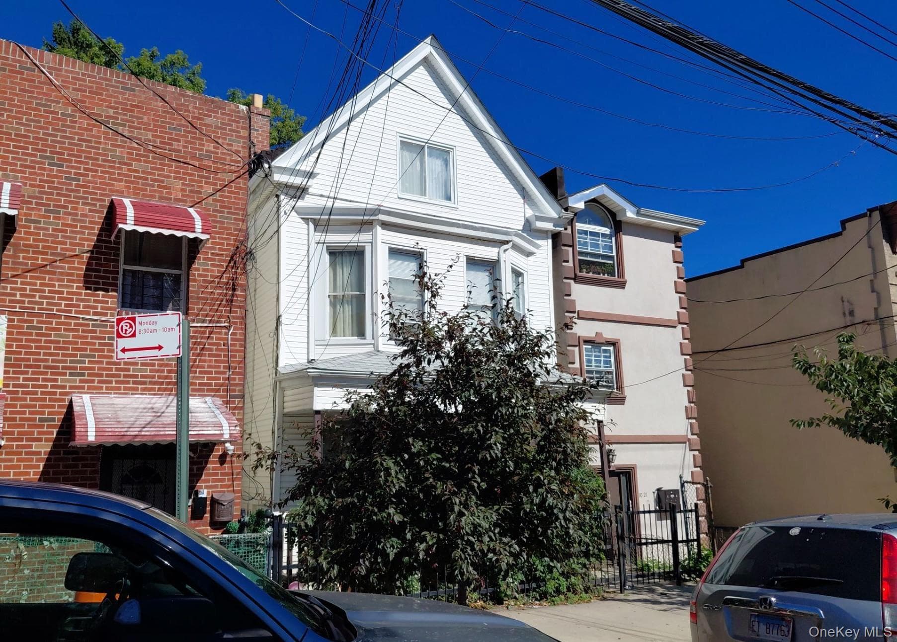 1019 E 217th Street thumbnail 3