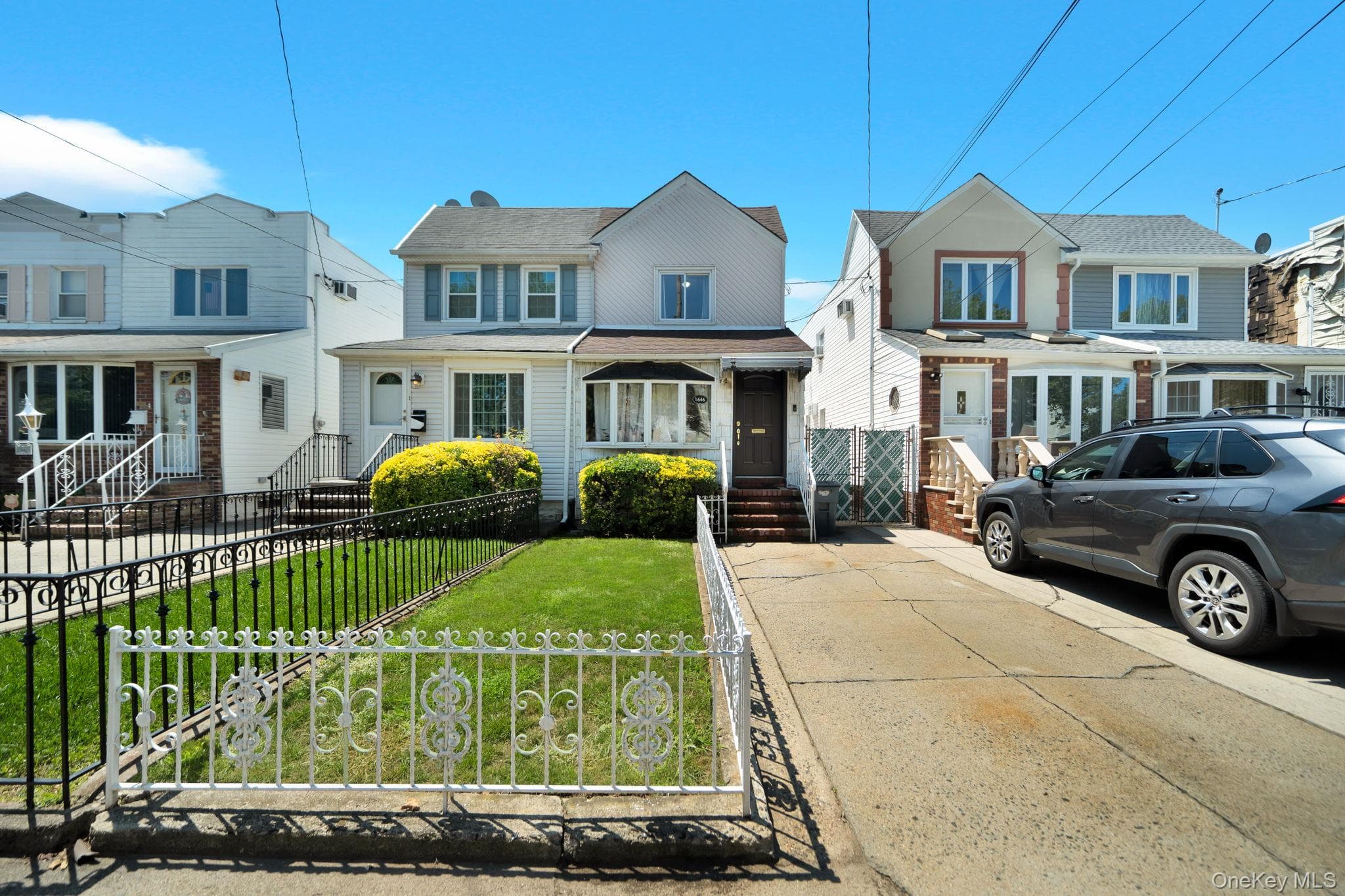 1646 E 36th Street thumbnail 2