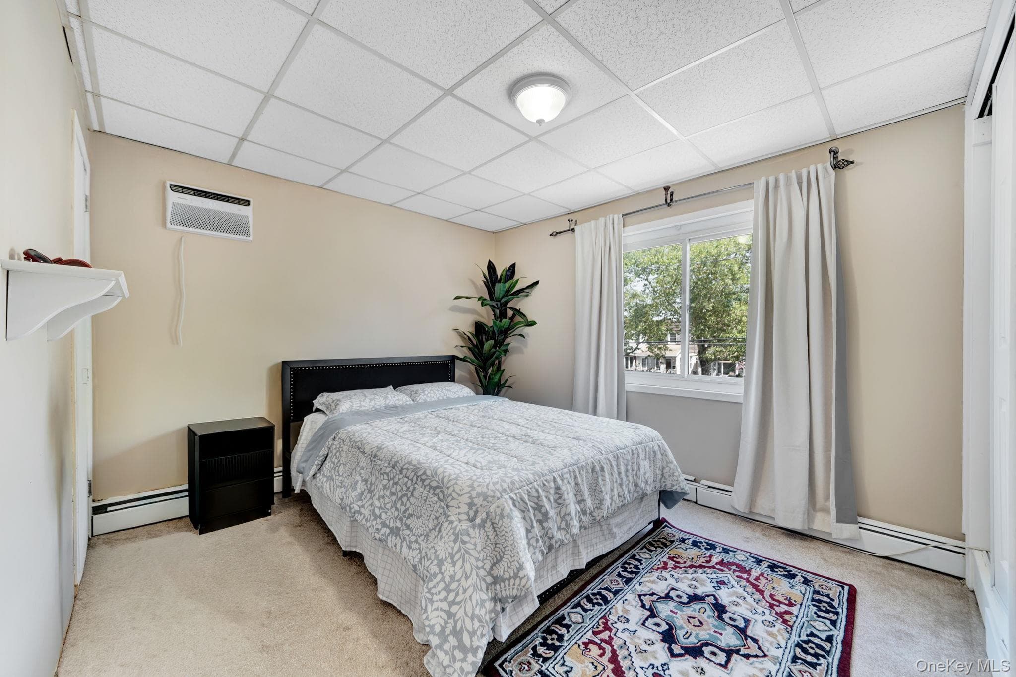 1646 E 36th Street thumbnail 14