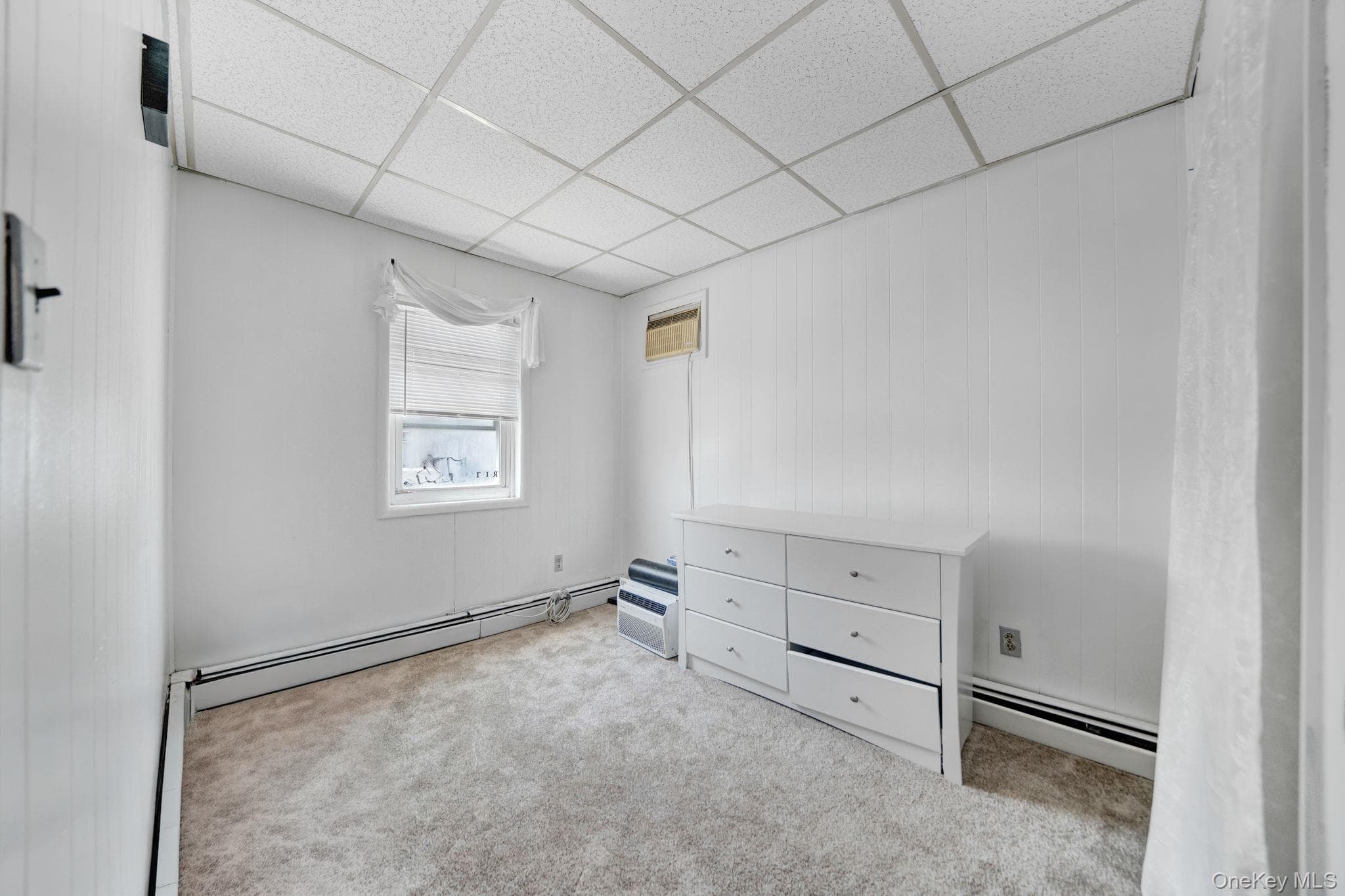 1646 E 36th Street thumbnail 16
