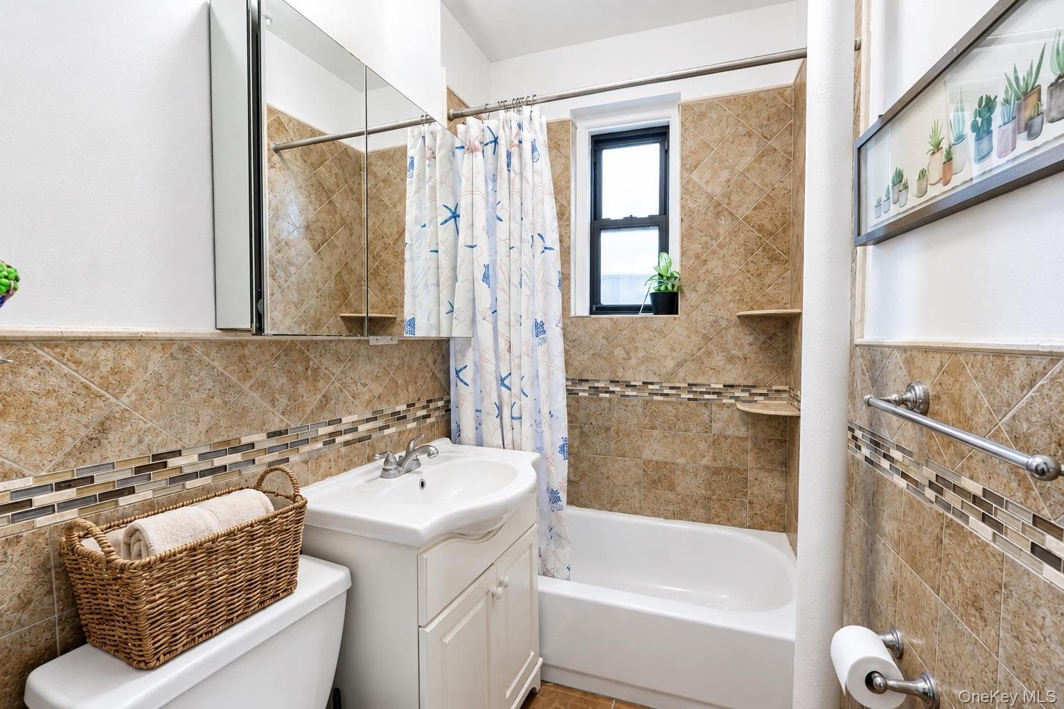 21-48 35th Street Unit: 2F thumbnail 11