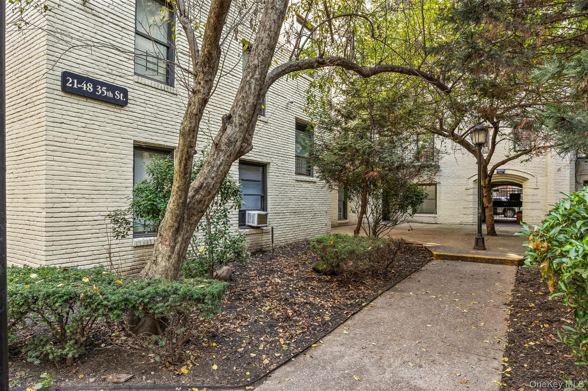 21-48 35th Street Unit: 2F thumbnail 12