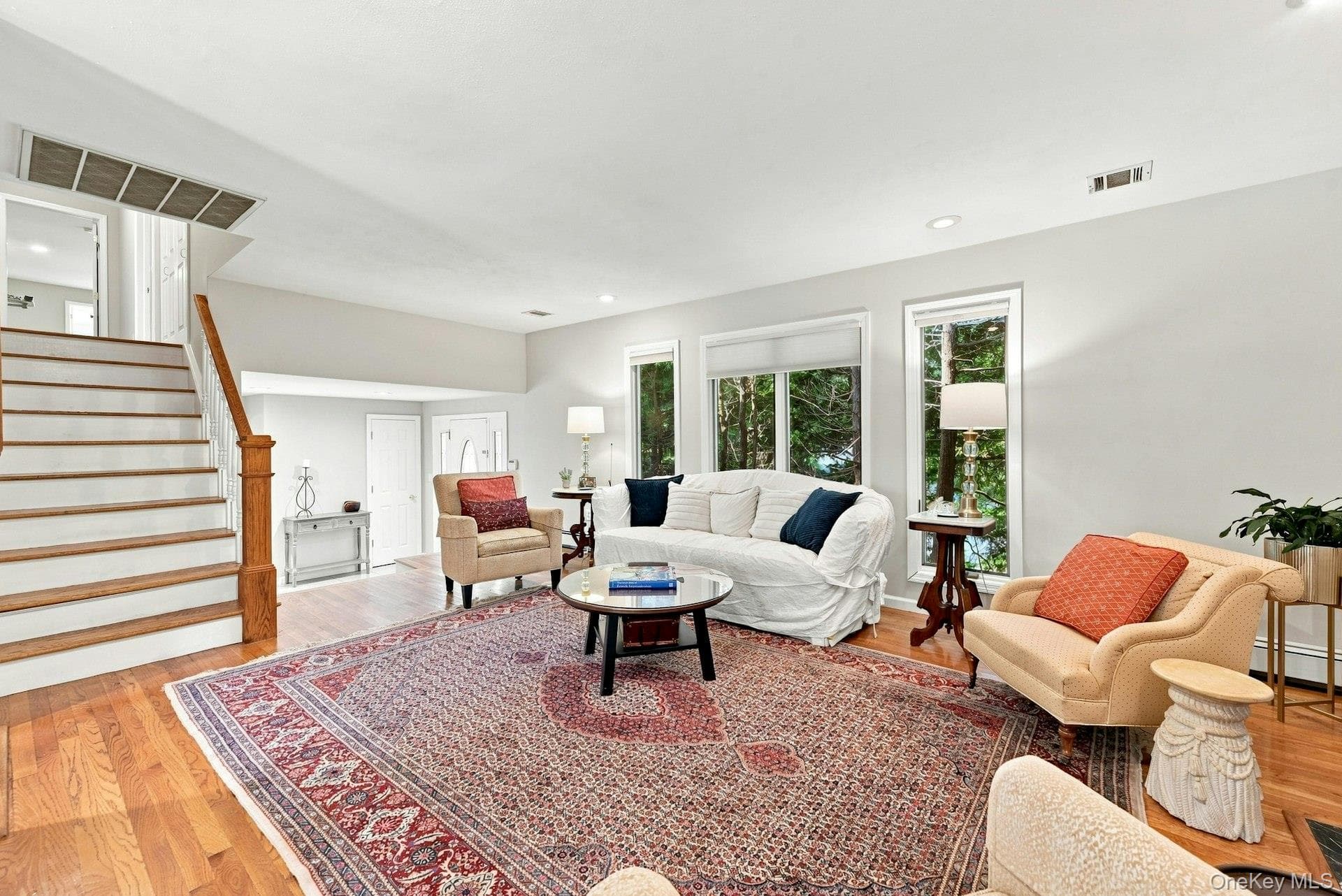 11 Soundview Drive thumbnail 5