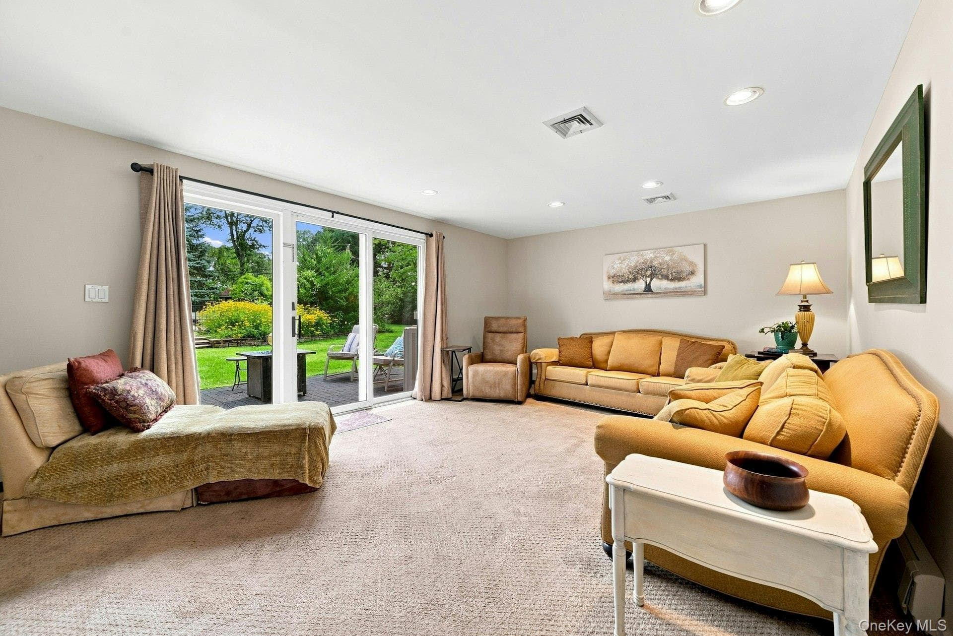 11 Soundview Drive thumbnail 14