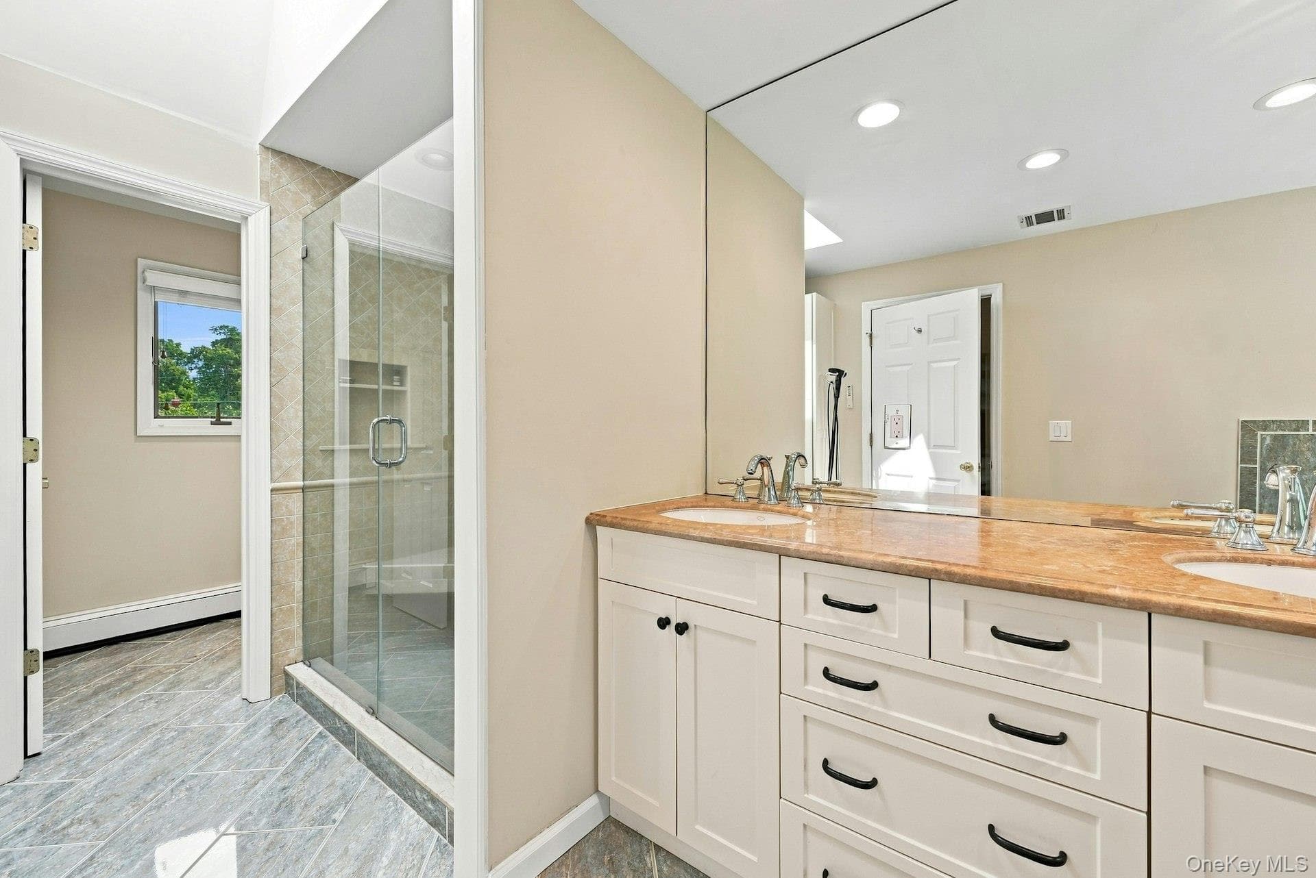 11 Soundview Drive thumbnail 20