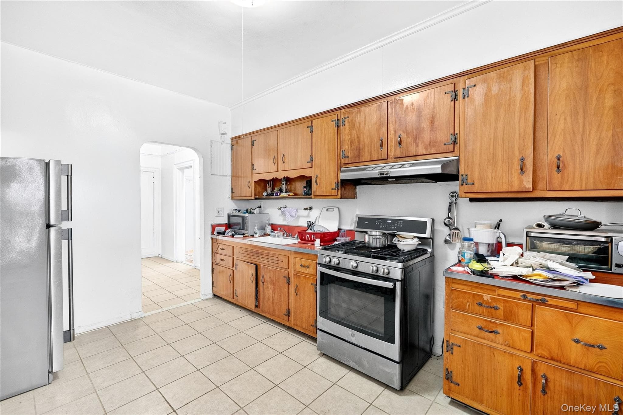 759 E 221st Street thumbnail 11