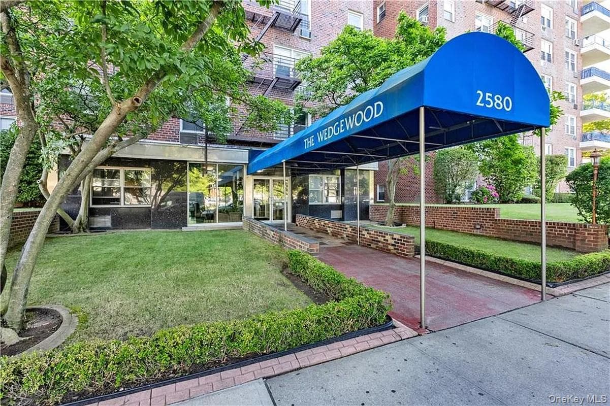 2580 Ocean Parkway Unit: 2K, Brooklyn