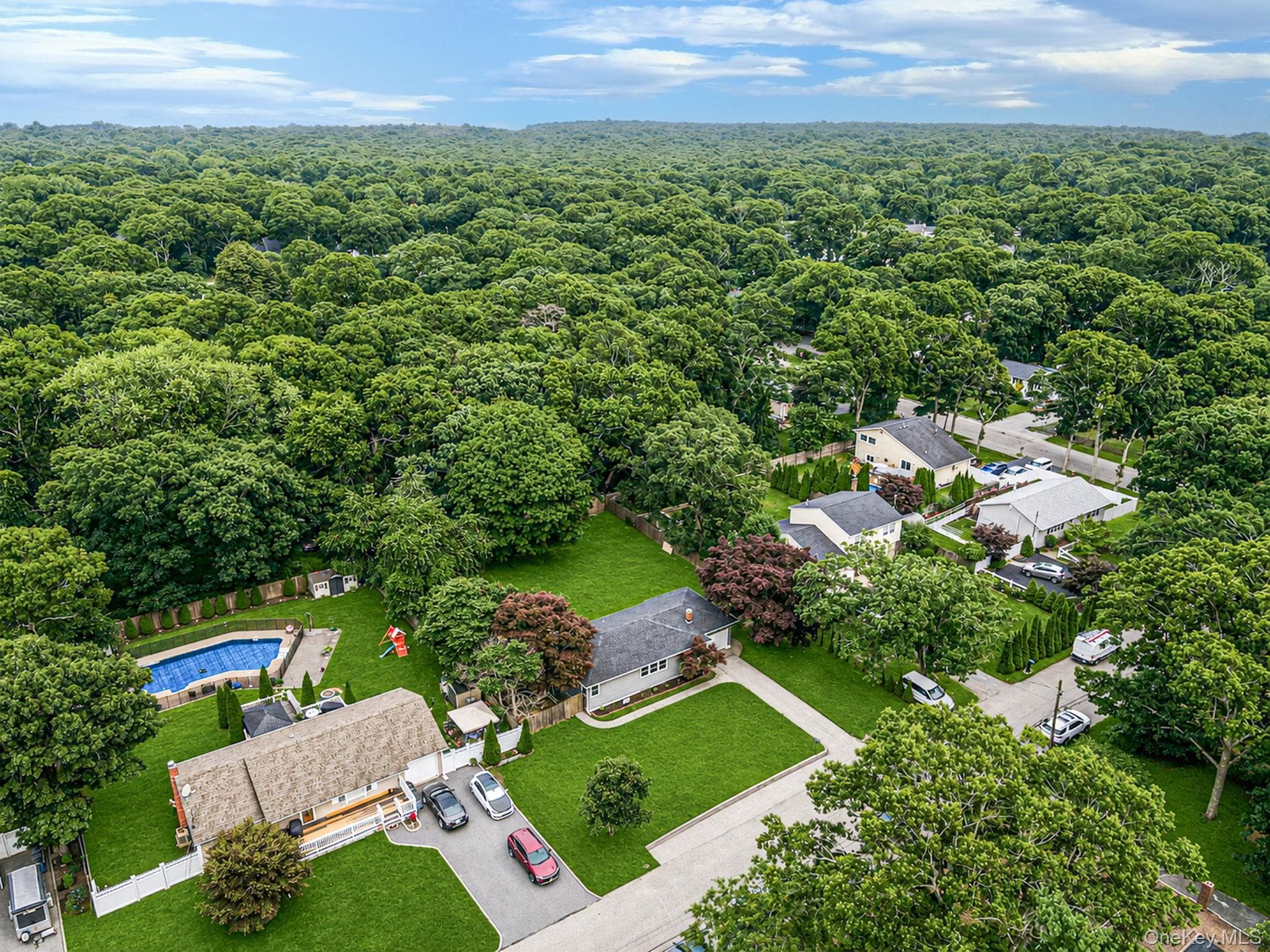 11 Mayfield Drive thumbnail 32