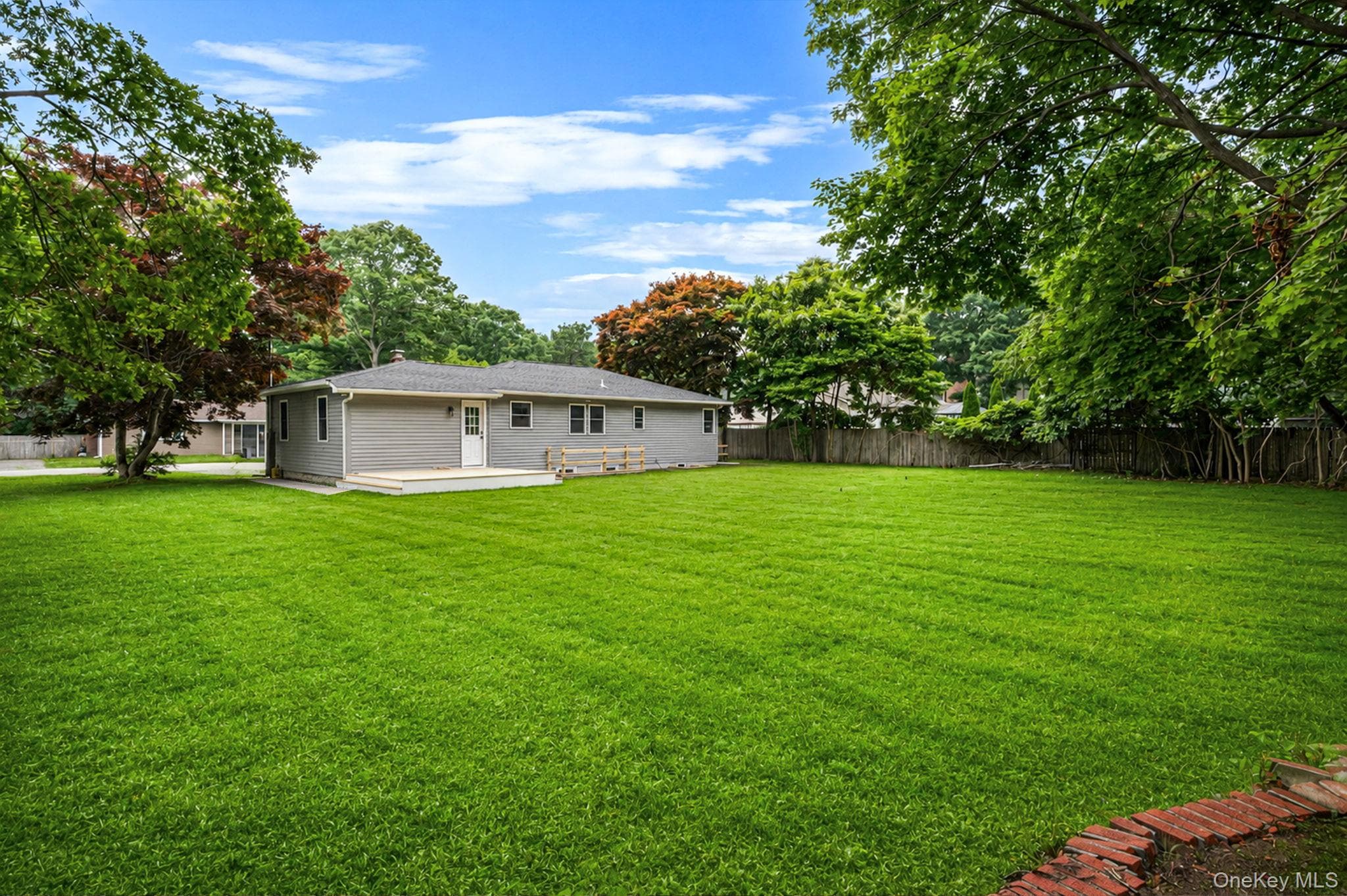 11 Mayfield Drive thumbnail 29