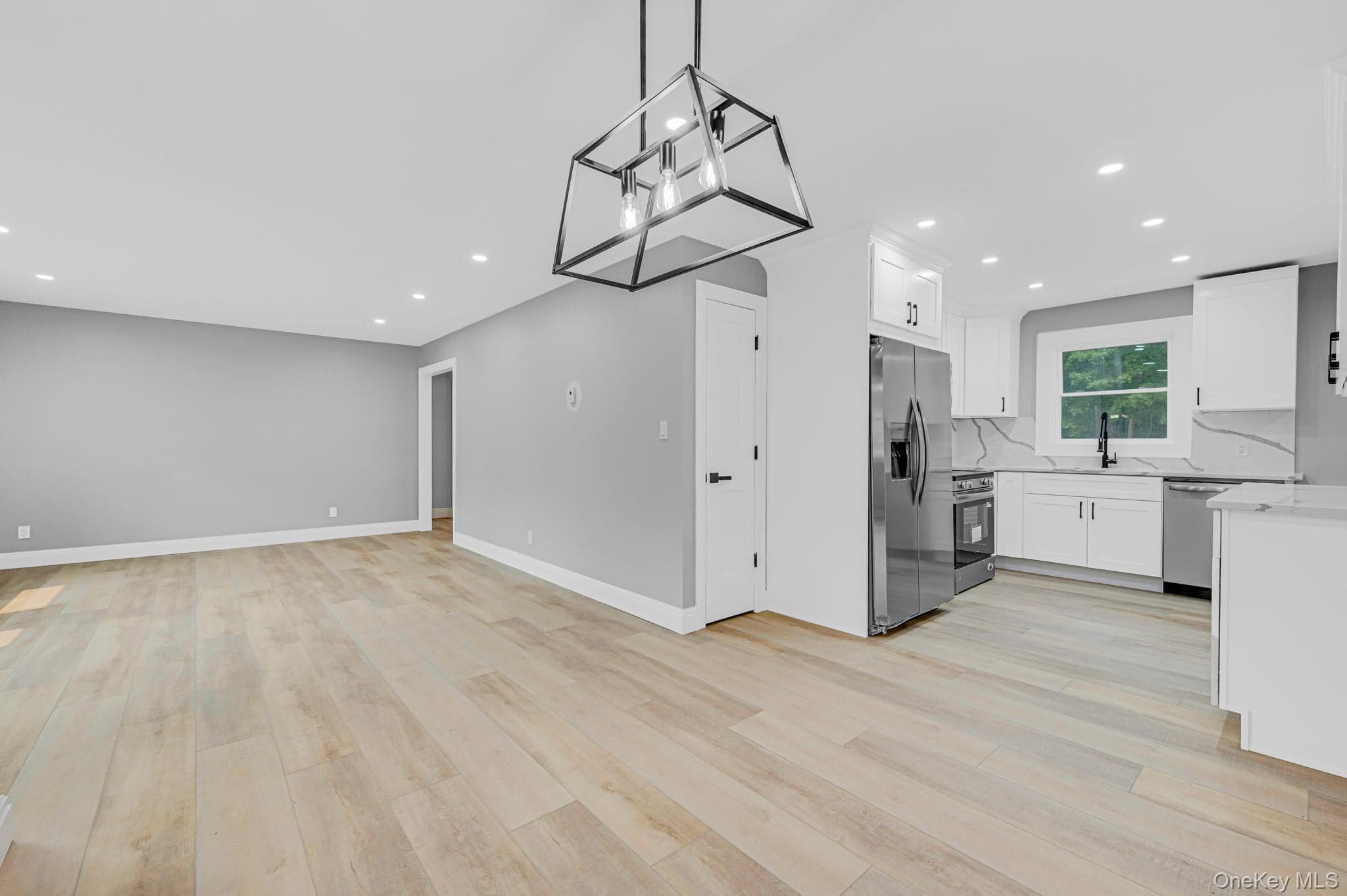 11 Mayfield Drive thumbnail 5