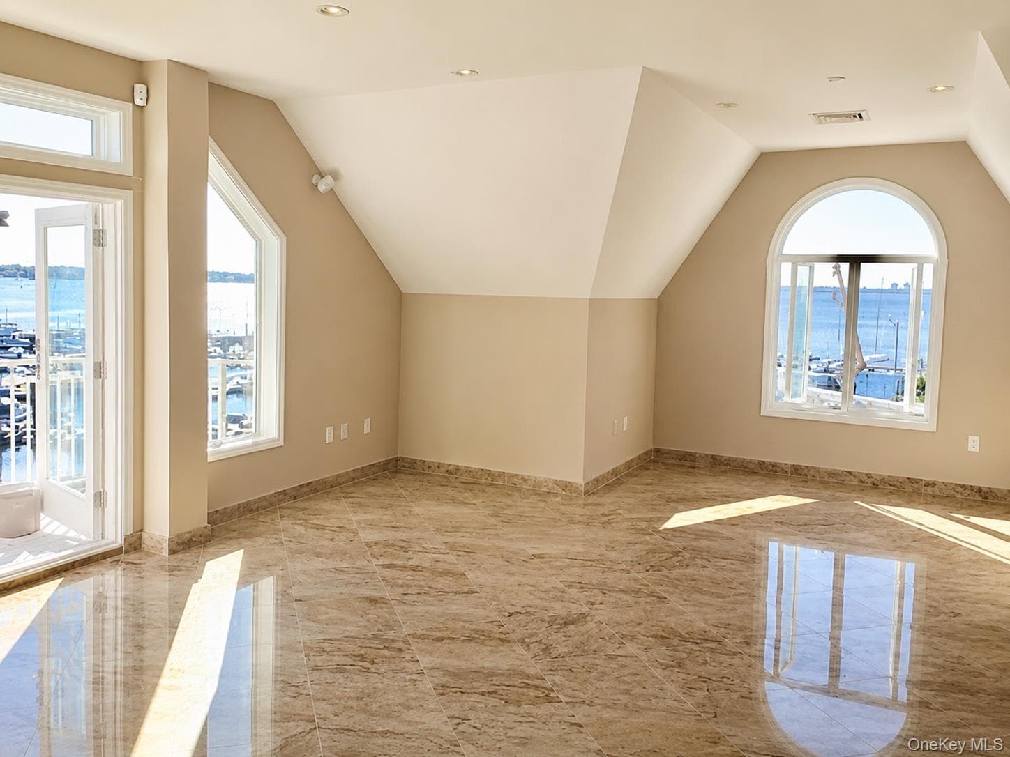 1490 Outlook Avenue Unit: 2S thumbnail 12