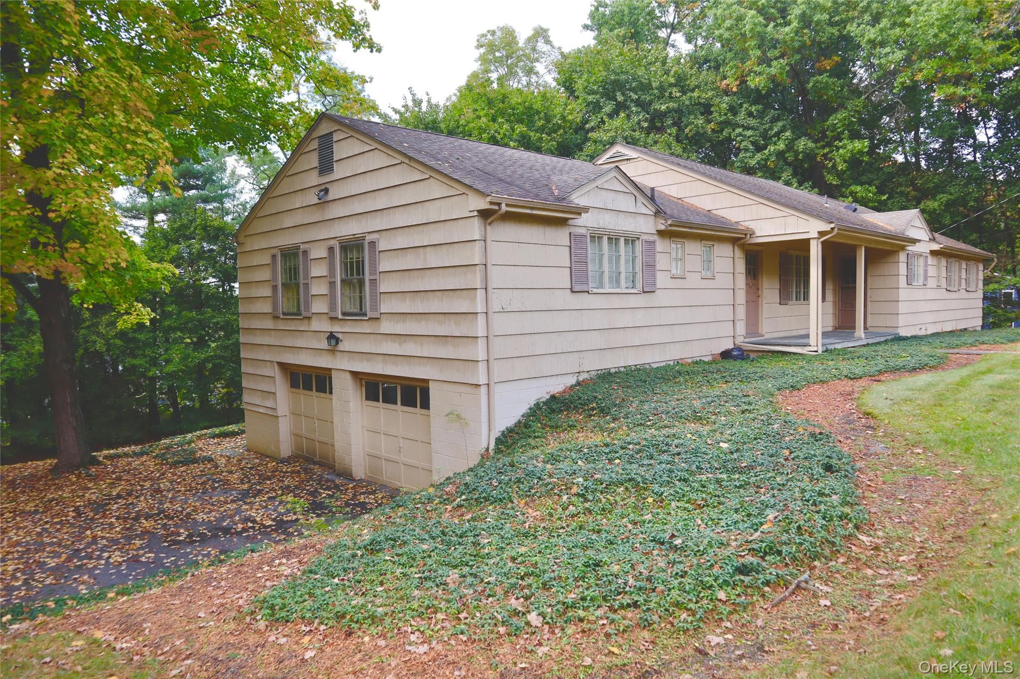 60 Clover Hill Drive thumbnail 3