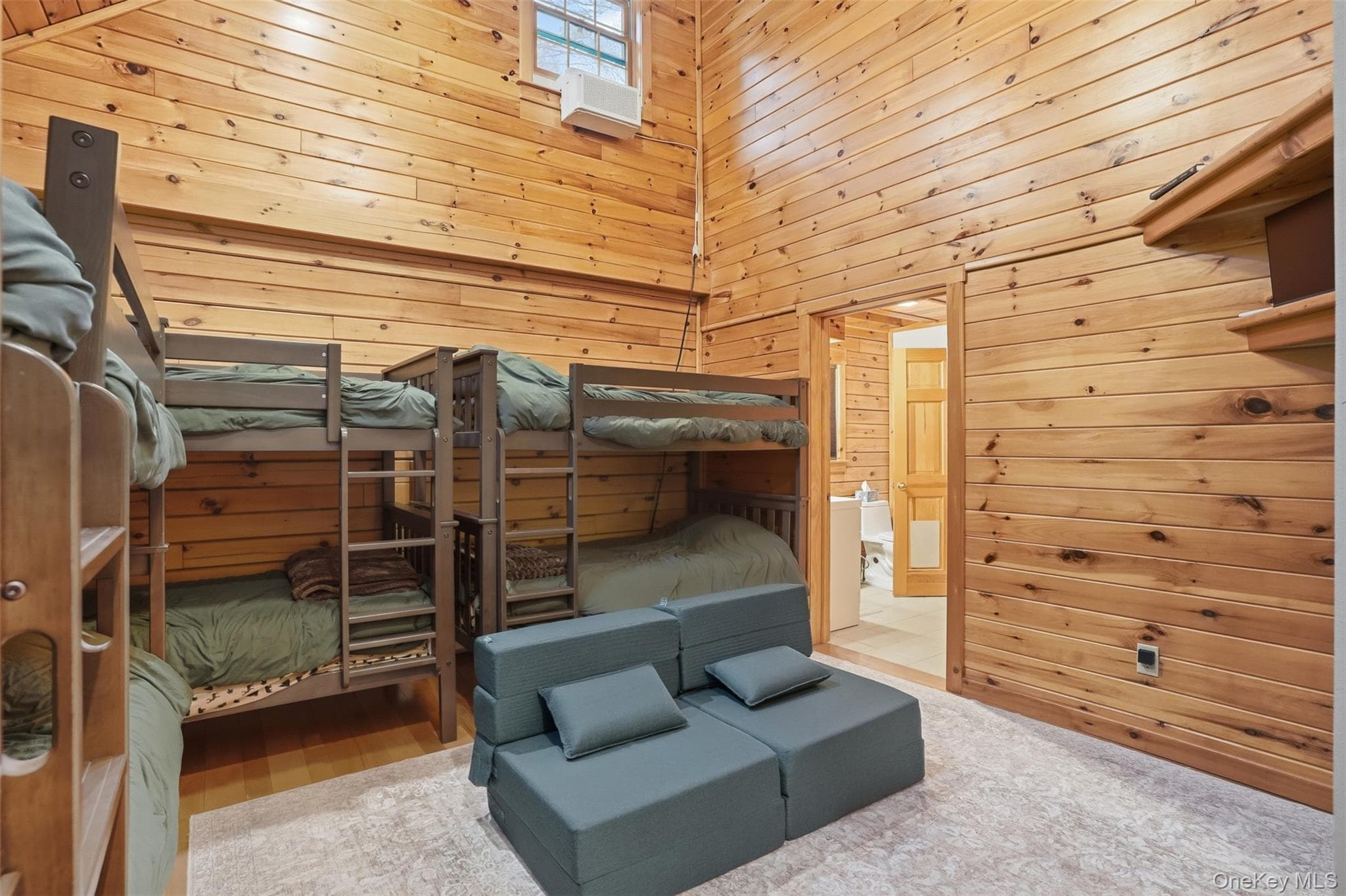 924 Forestburgh Road thumbnail 30