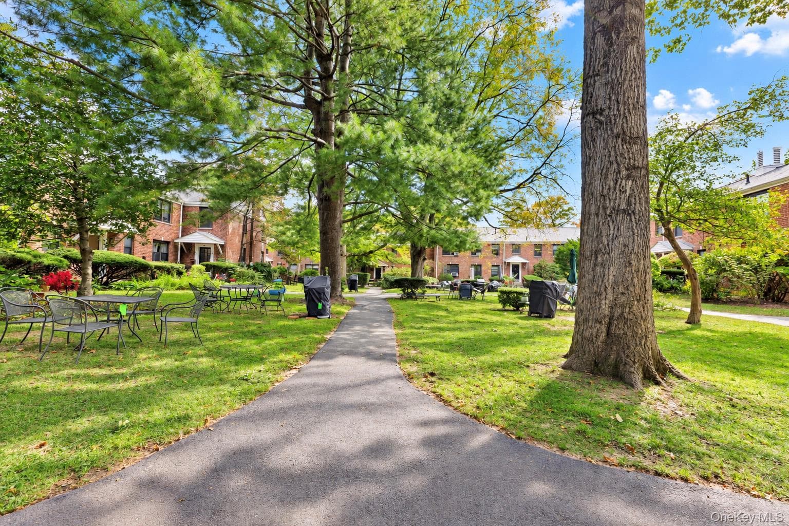 151 E Hartsdale Avenue Unit: 2B thumbnail 4