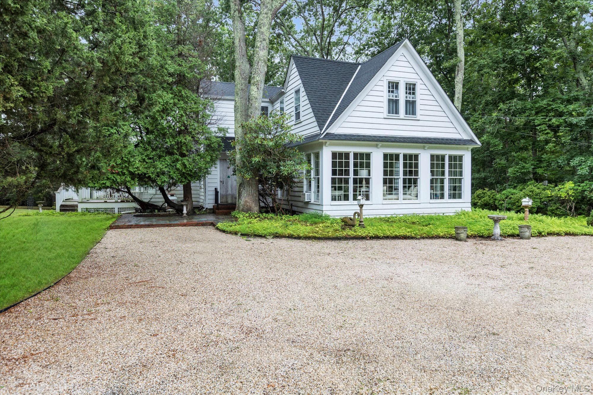 601 Water Mill Towd Road thumbnail 3