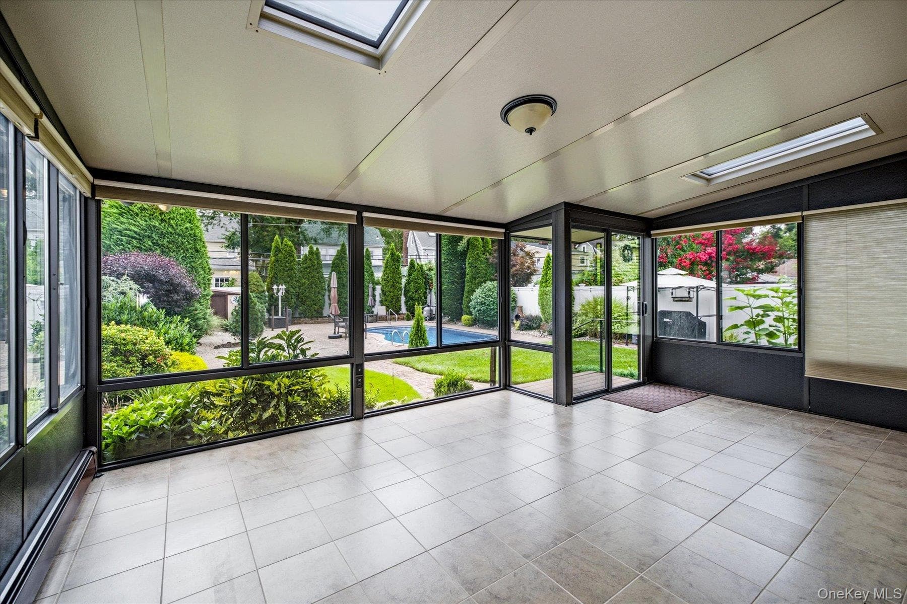 948 Cathedral Avenue thumbnail 20
