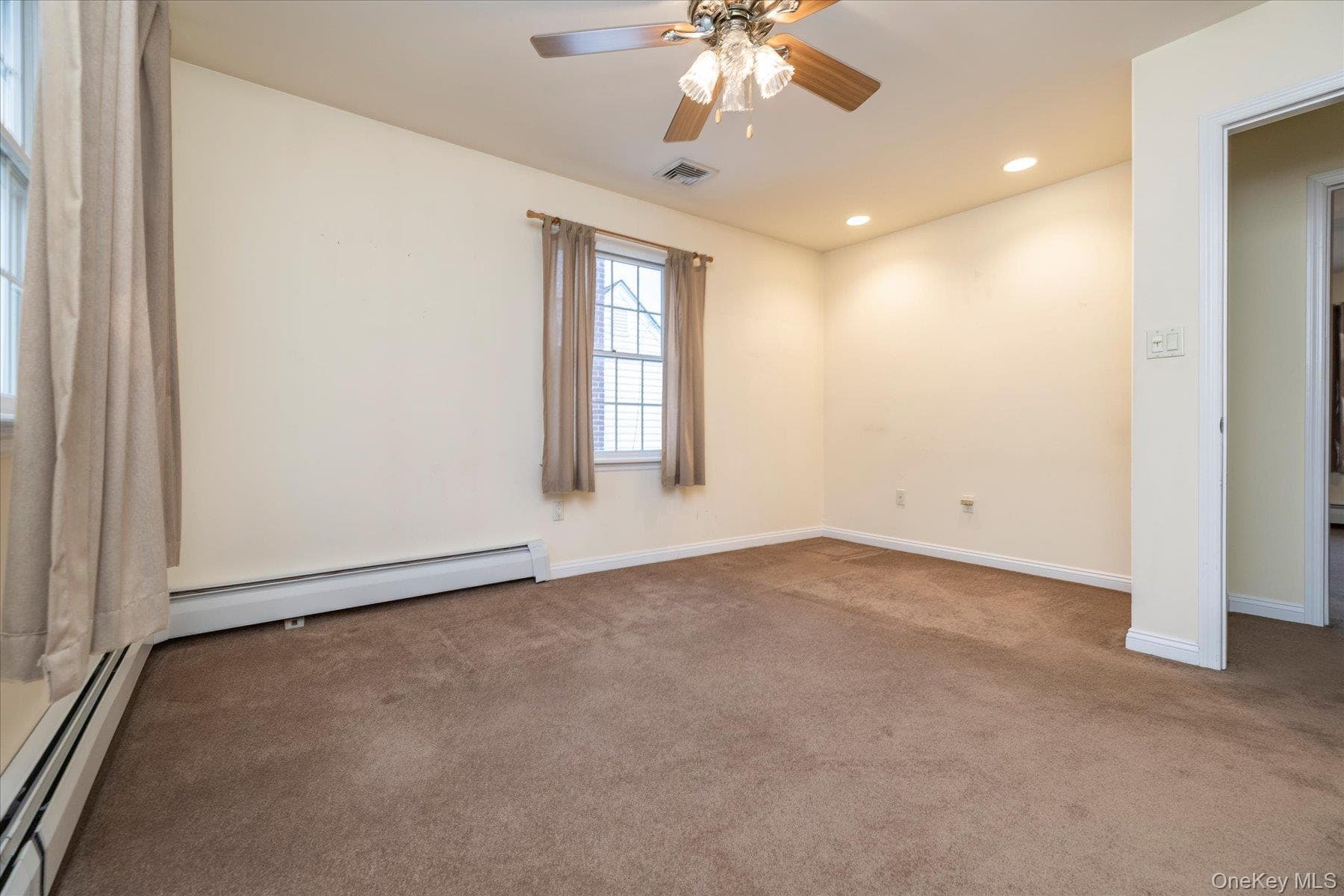 948 Cathedral Avenue thumbnail 29