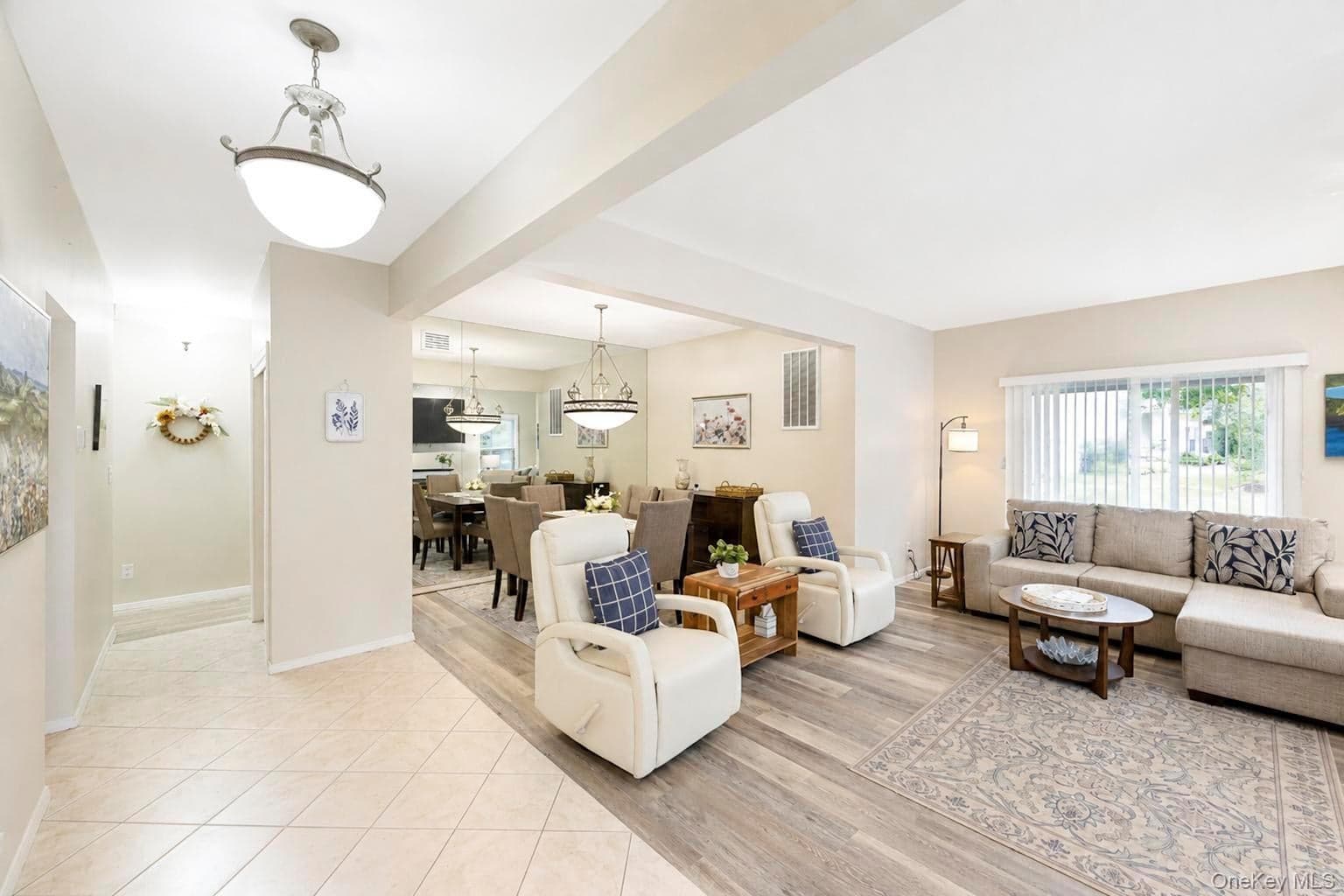 51 Deer Valley Drive thumbnail 15